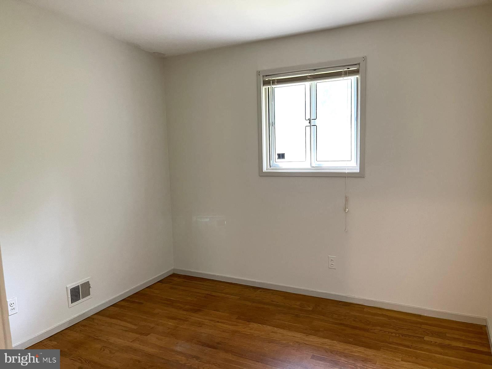 TWINBROOK FOREST - Residential Lease