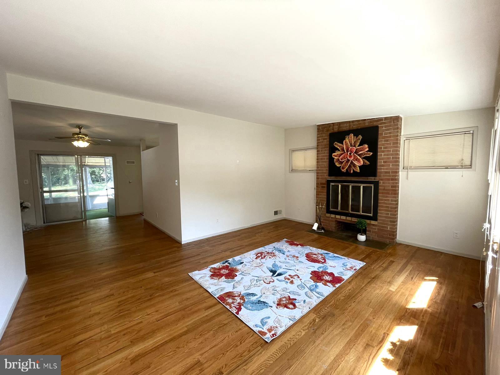 TWINBROOK FOREST - Residential Lease