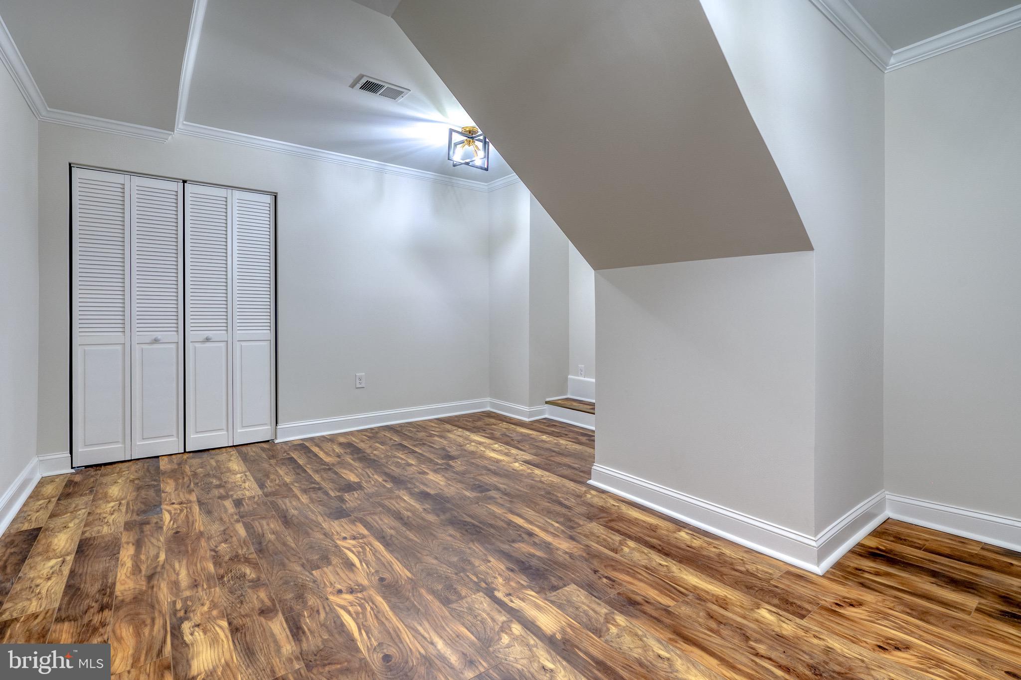 WALBROOK - Residential