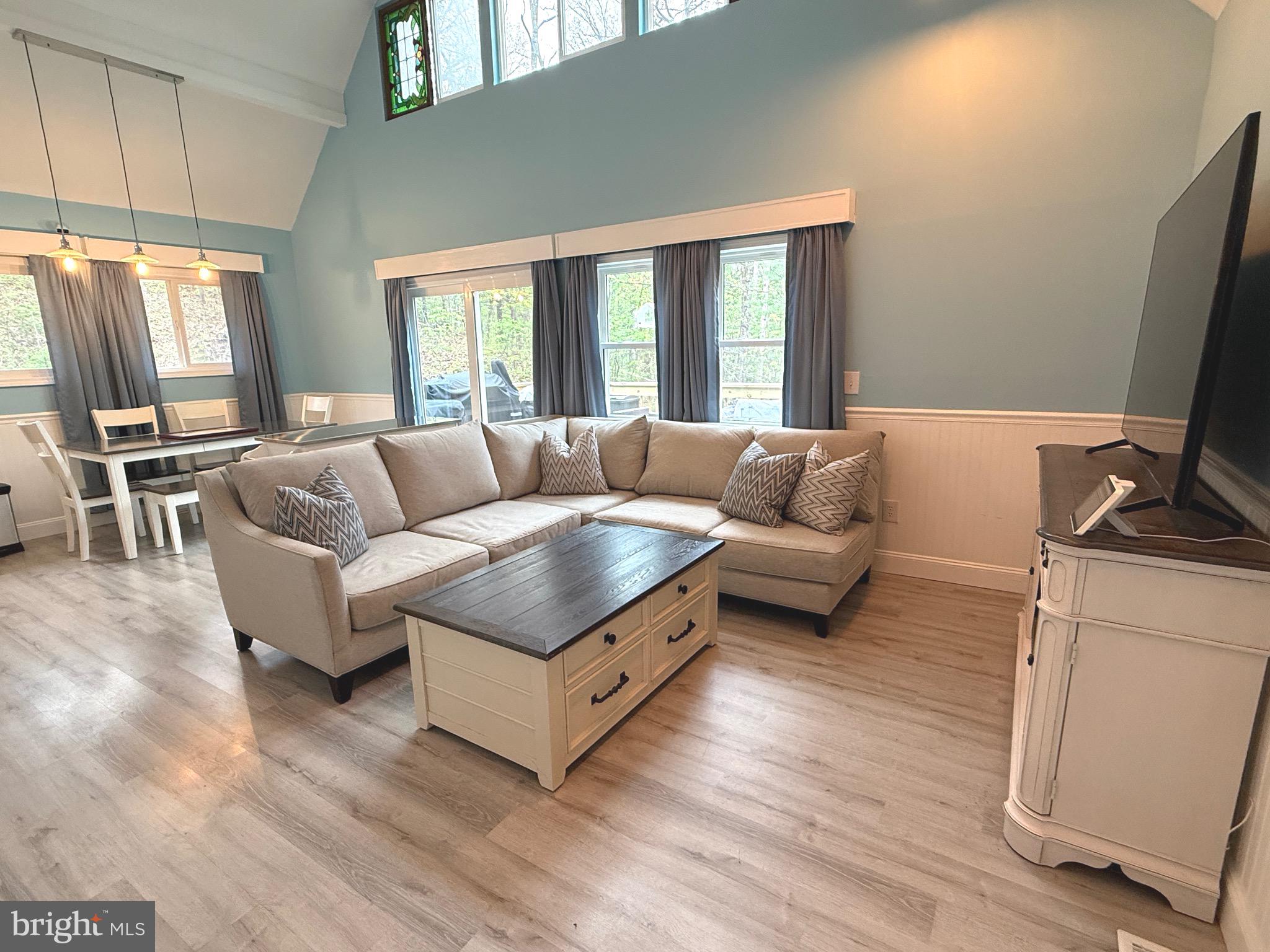 GLENWOOD FOREST - Residential