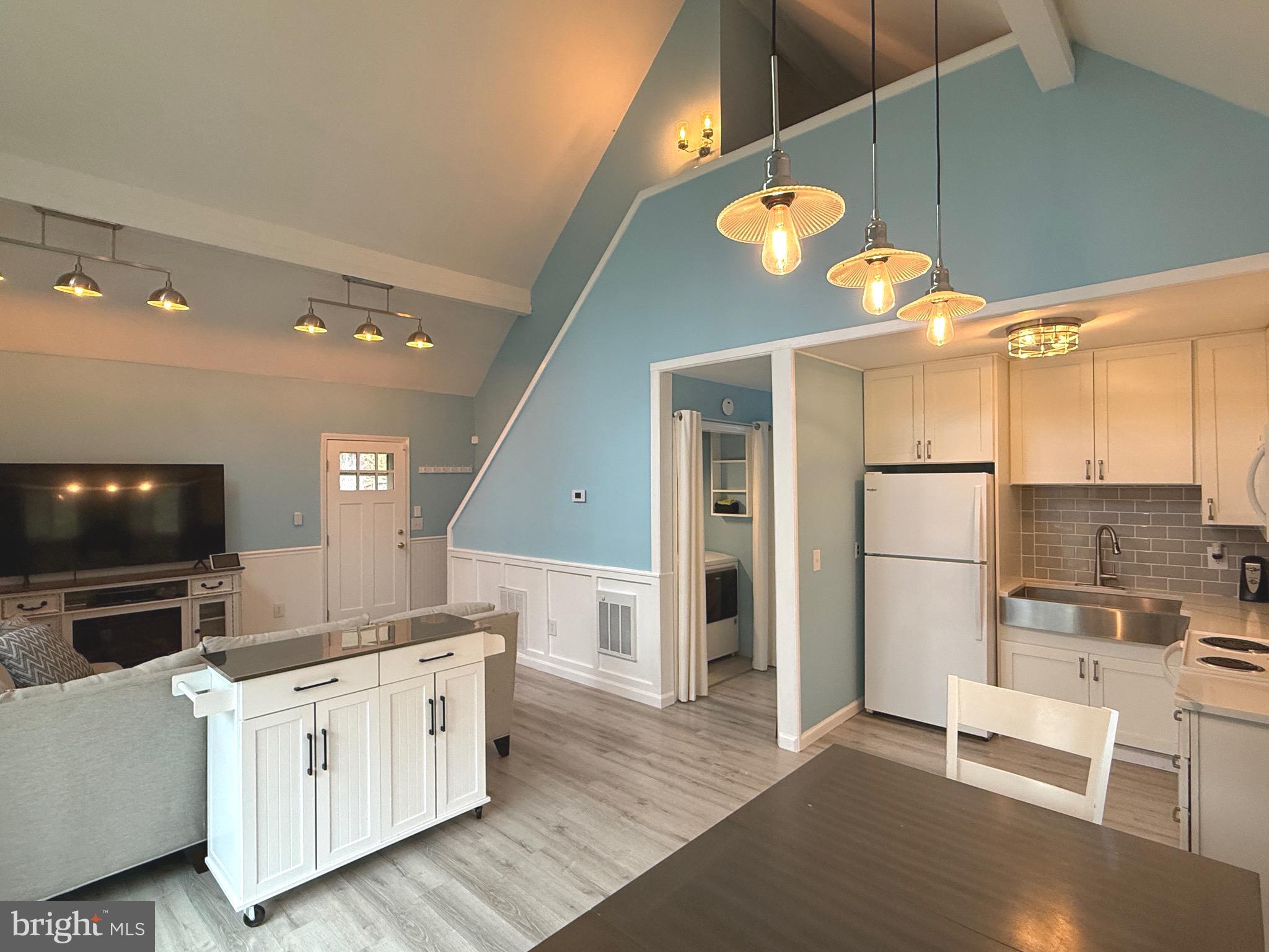 GLENWOOD FOREST - Residential