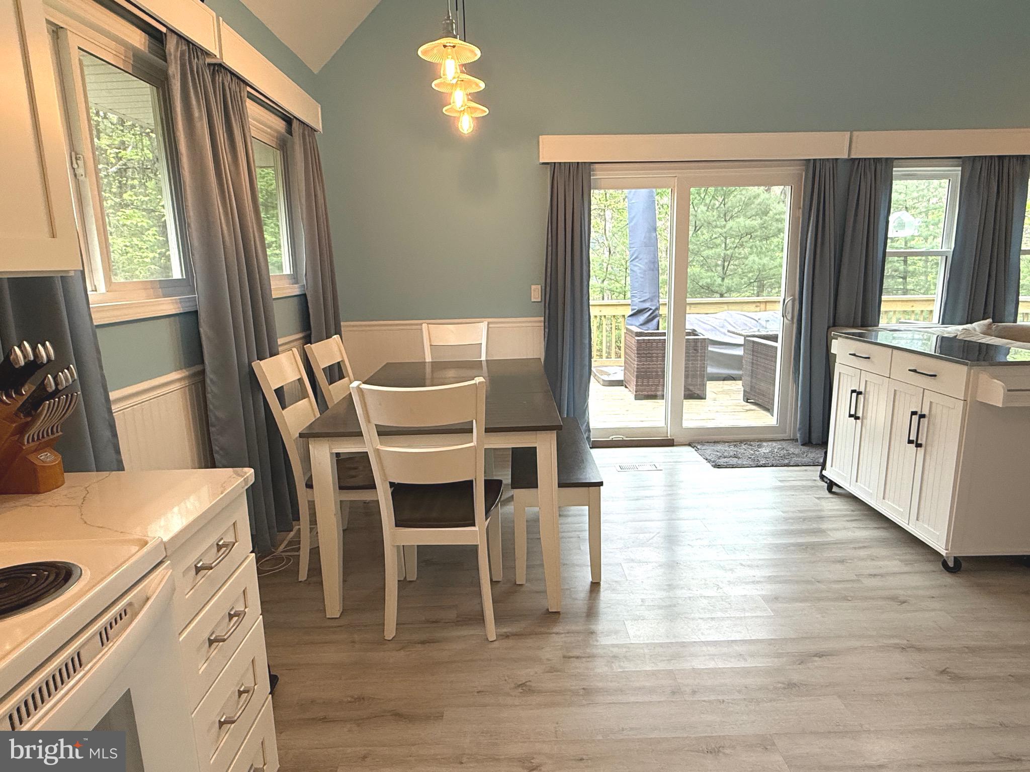 GLENWOOD FOREST - Residential