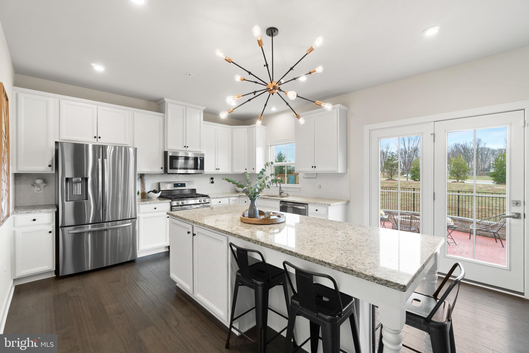 POTOMAC SHORES - Residential