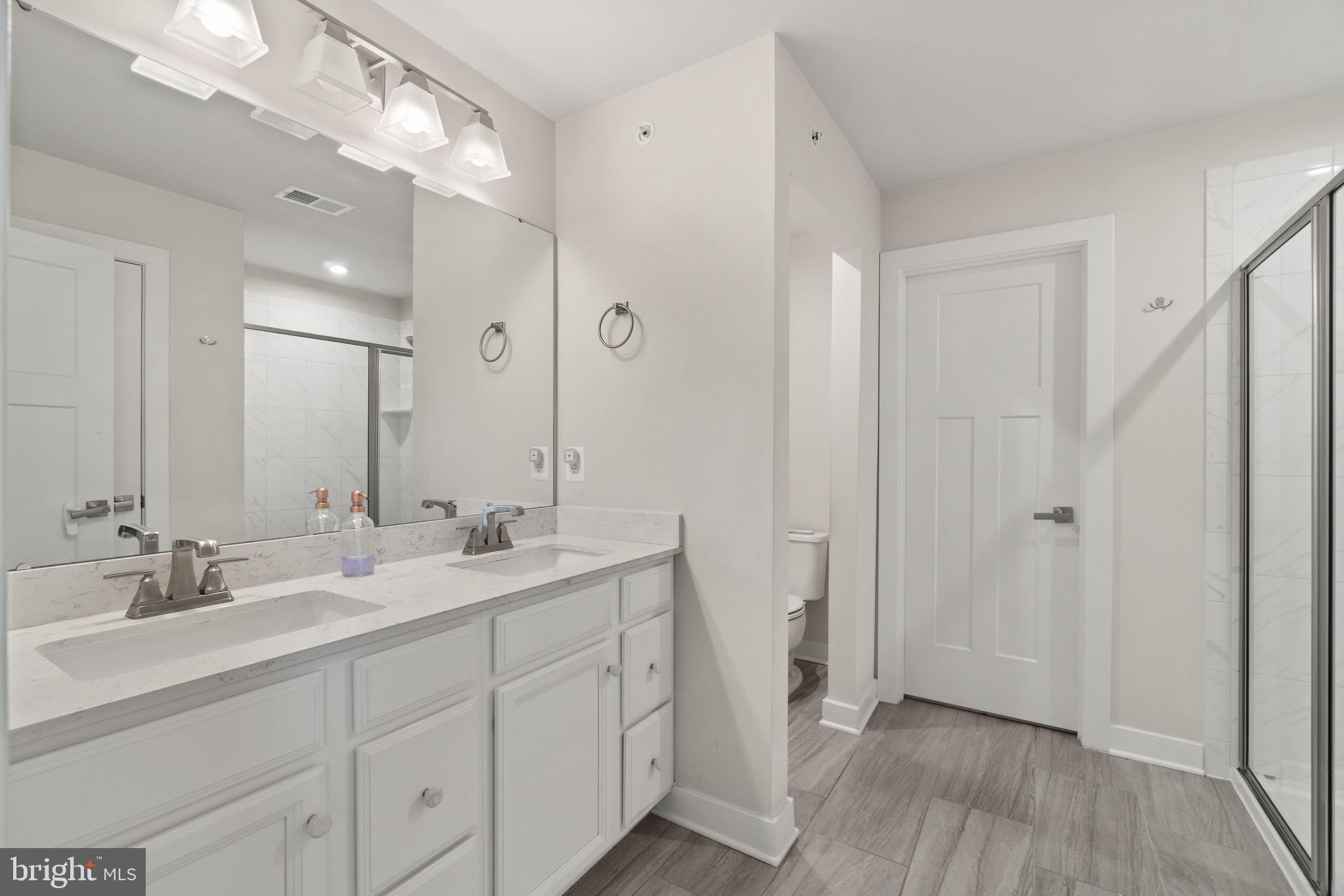 POTOMAC SHORES - Residential