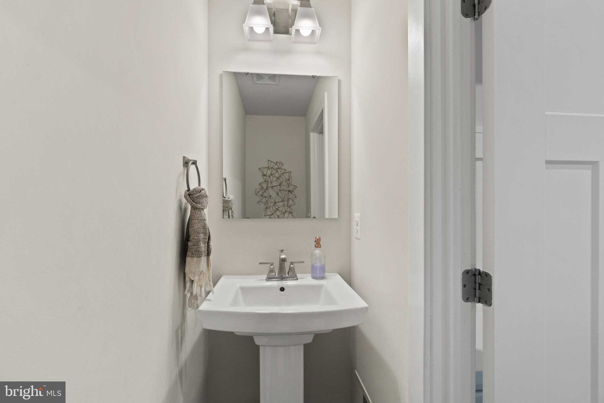 POTOMAC SHORES - Residential