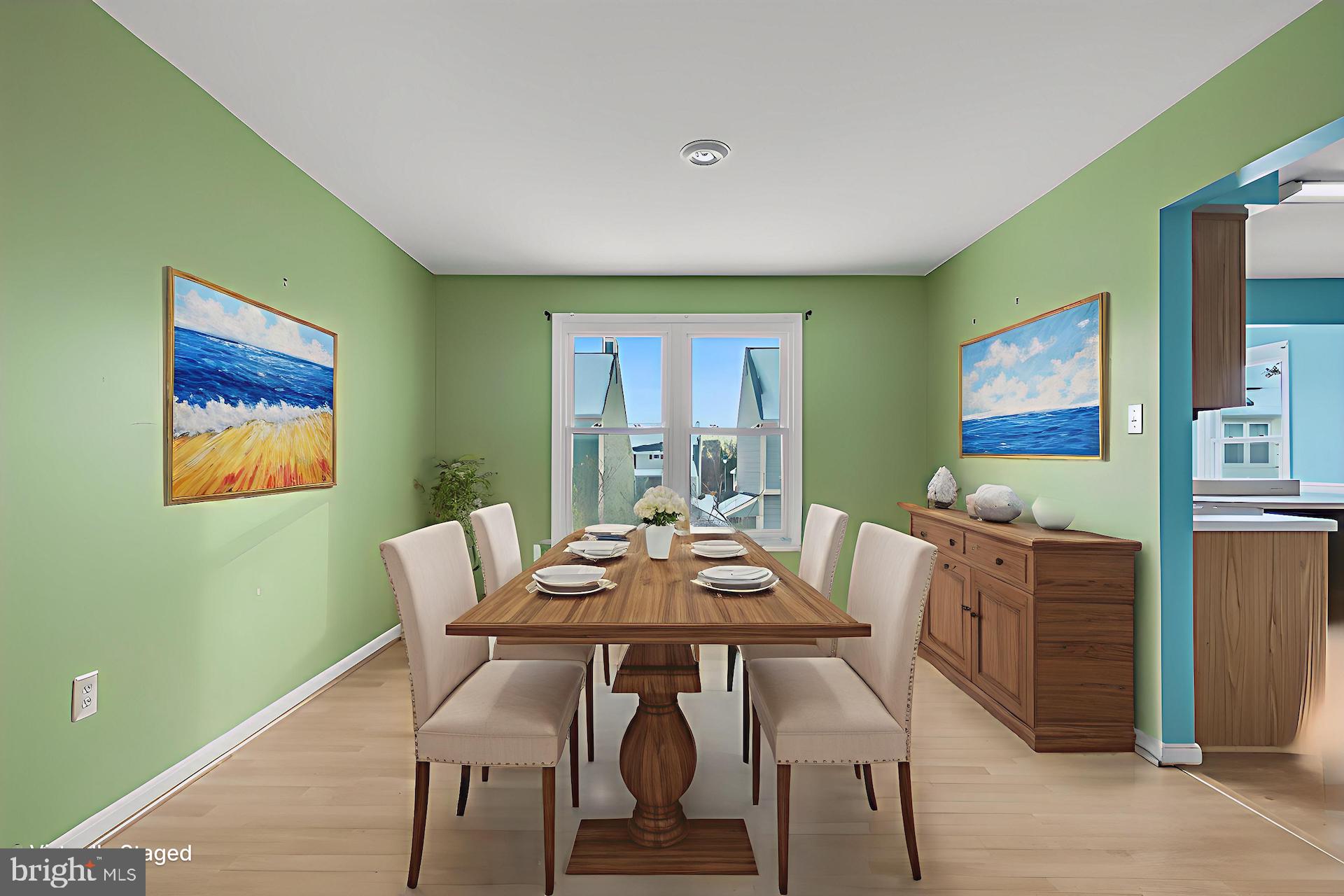 LAUREL LAKES - Residential