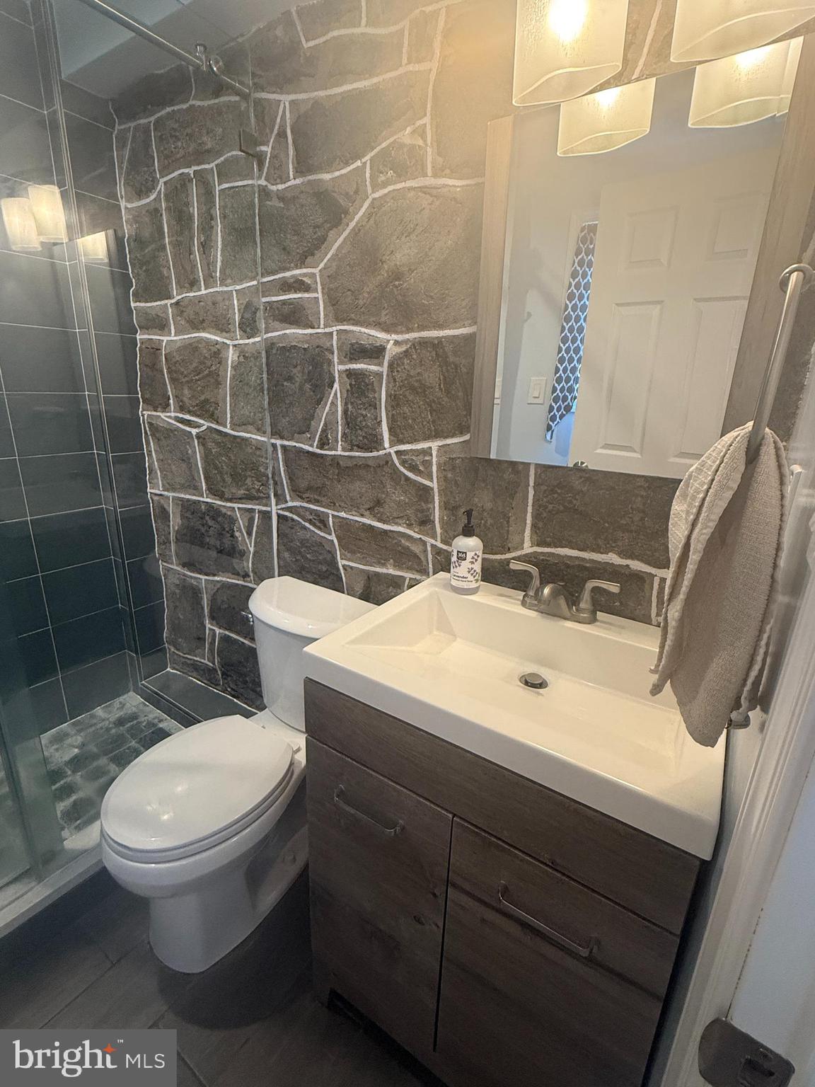 CHELTENHAM - Residential Lease