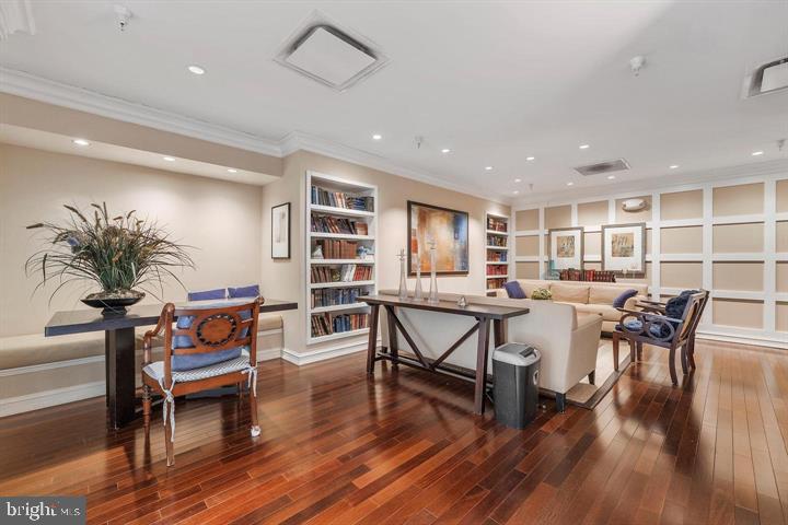ACTONS LANDING CONDOS - Residential