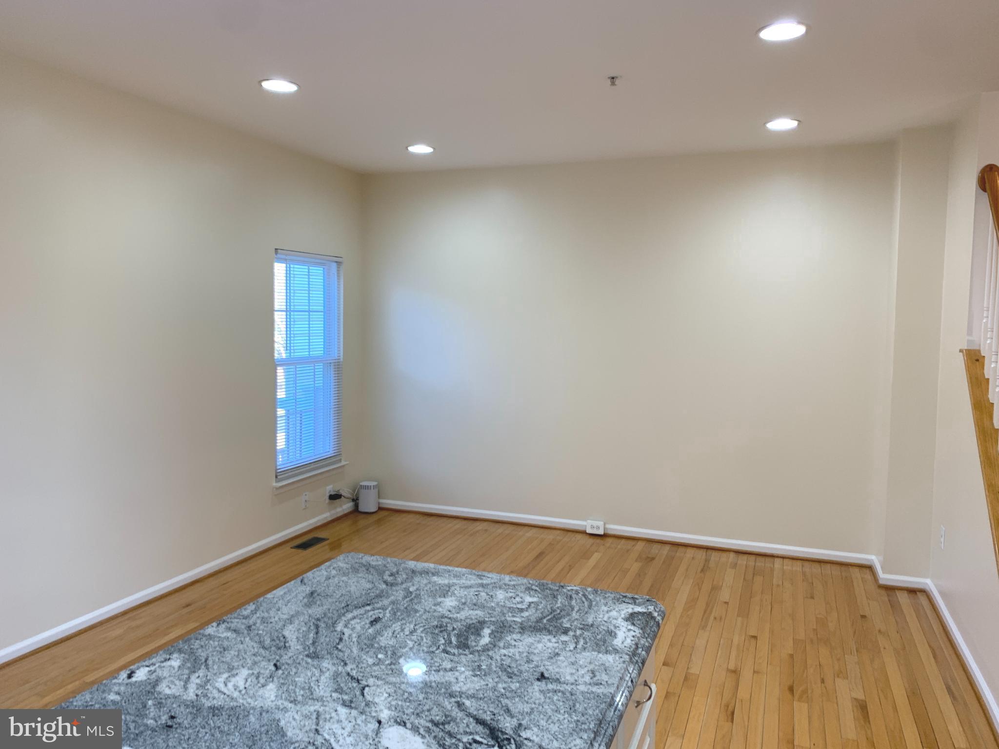 HOYLES MILL VILLAGE - Residential Lease