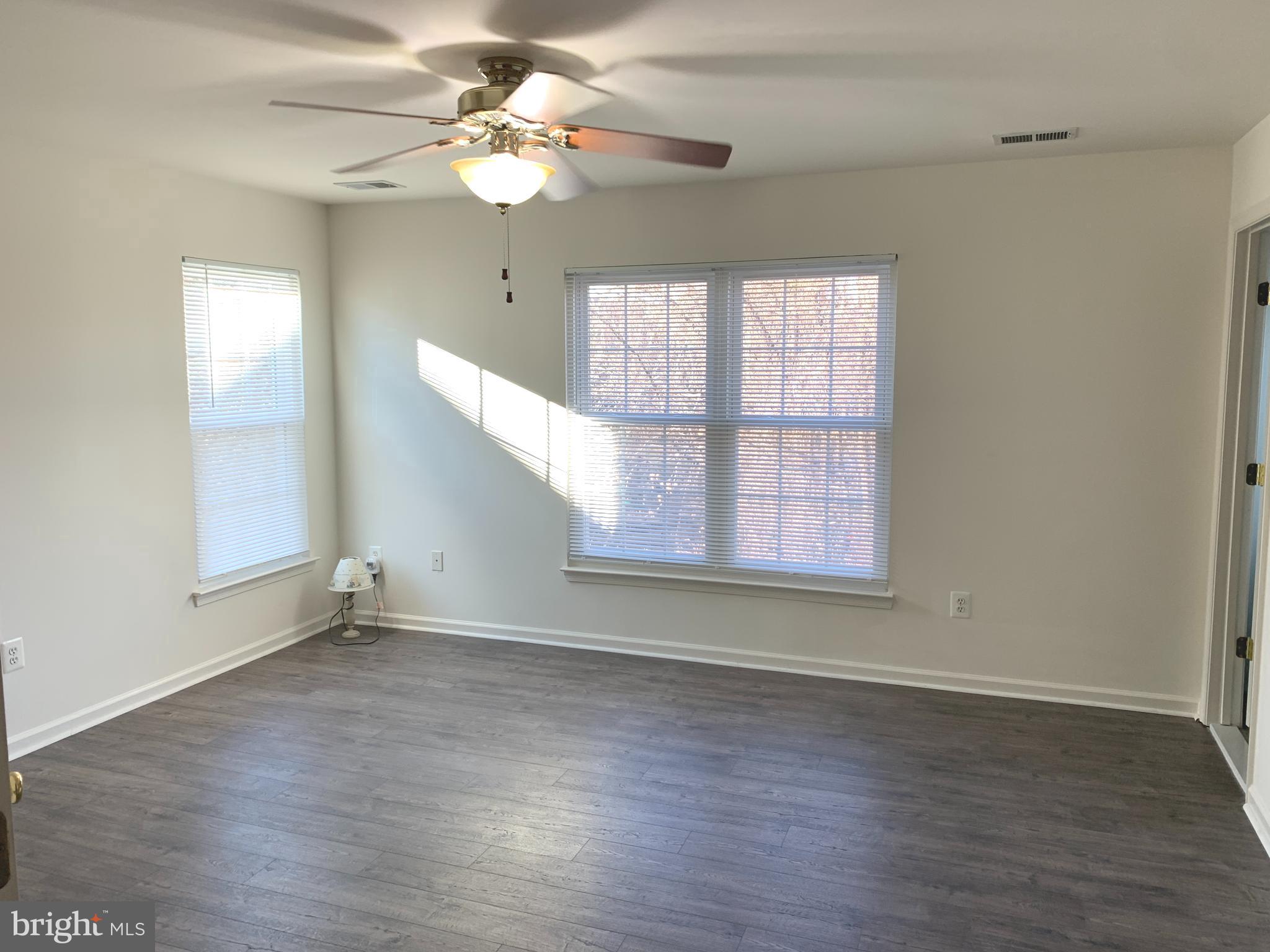 HOYLES MILL VILLAGE - Residential Lease