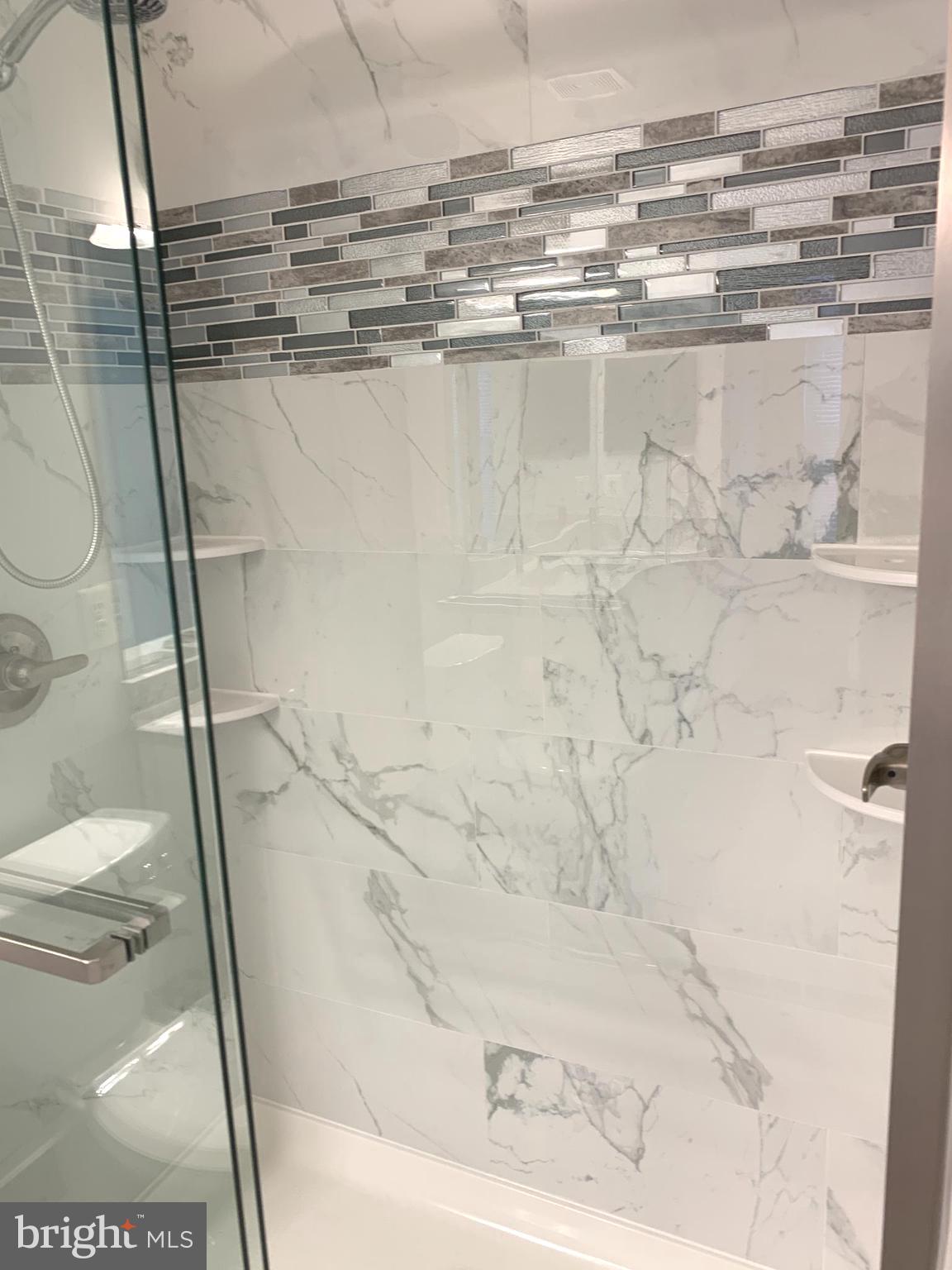 HOYLES MILL VILLAGE - Residential Lease