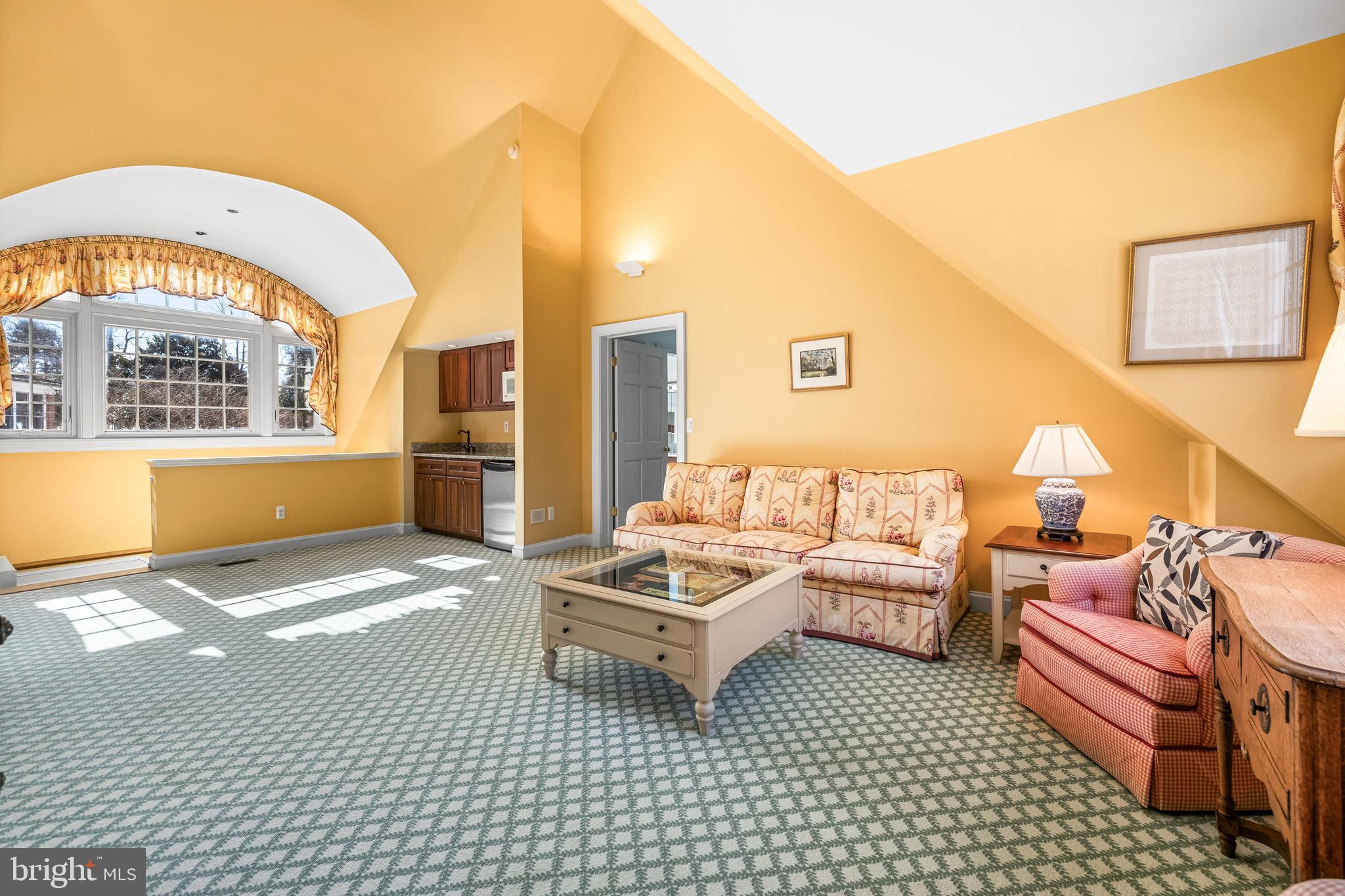 ROLAND PARK - Residential