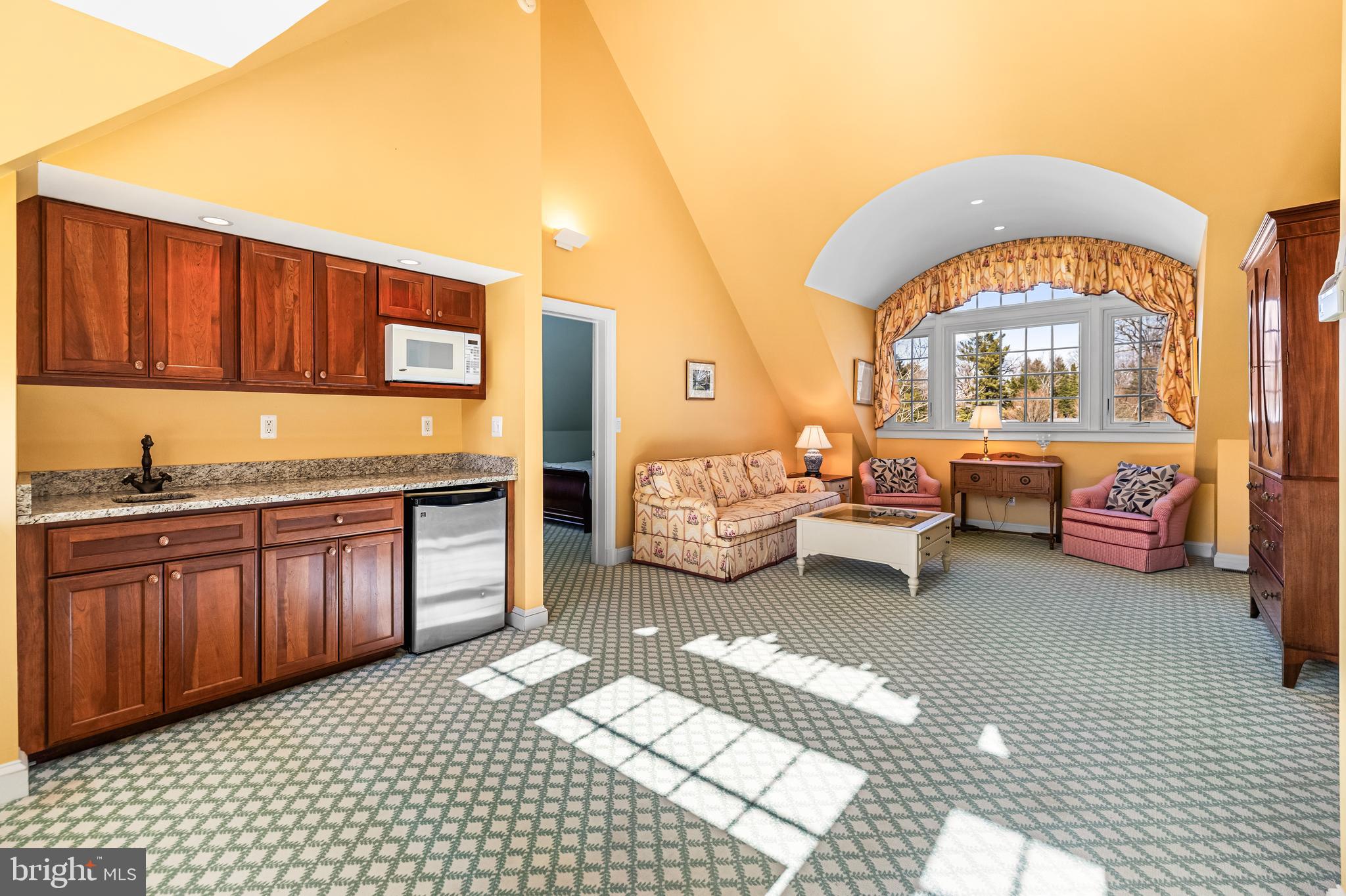 ROLAND PARK - Residential
