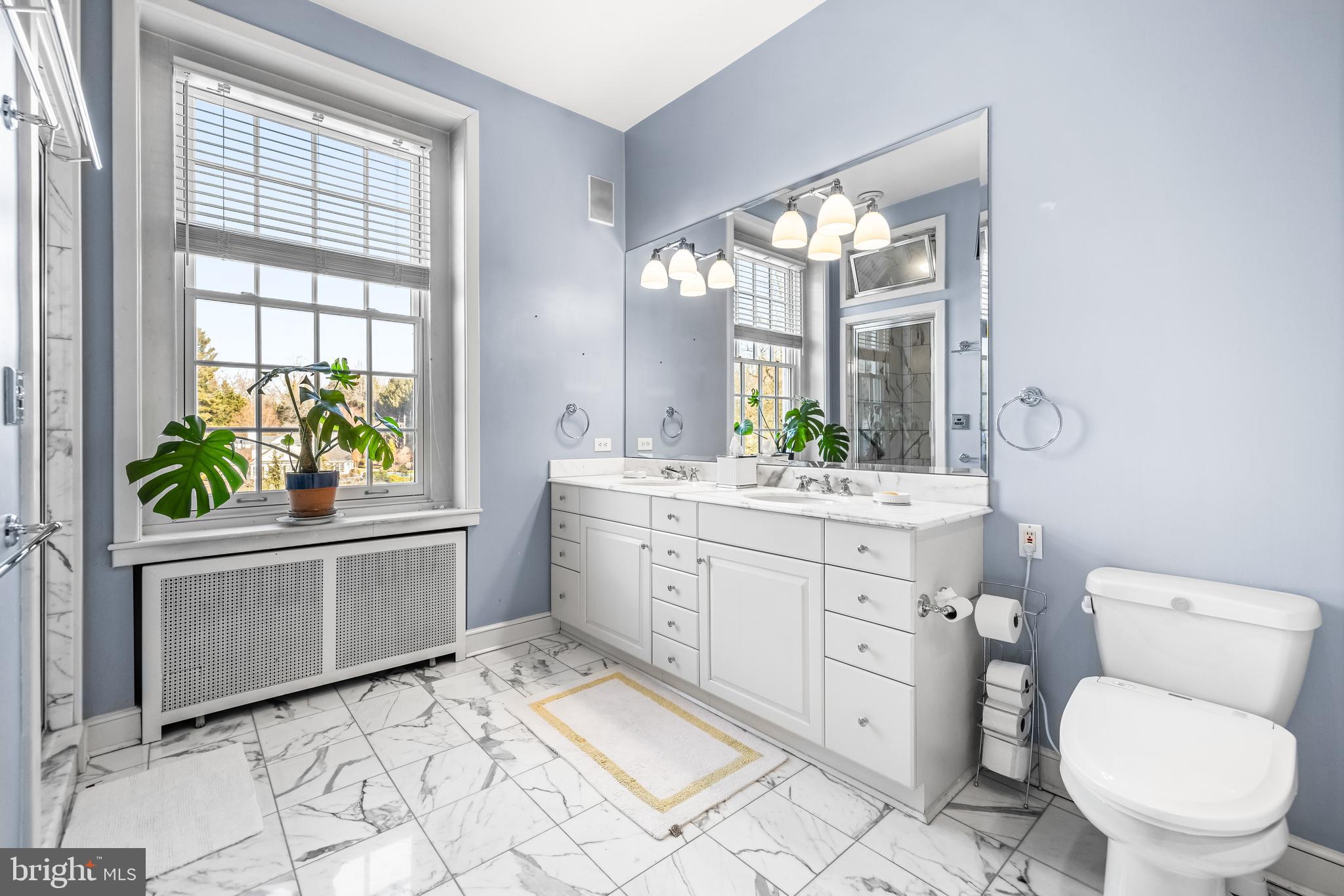 ROLAND PARK - Residential