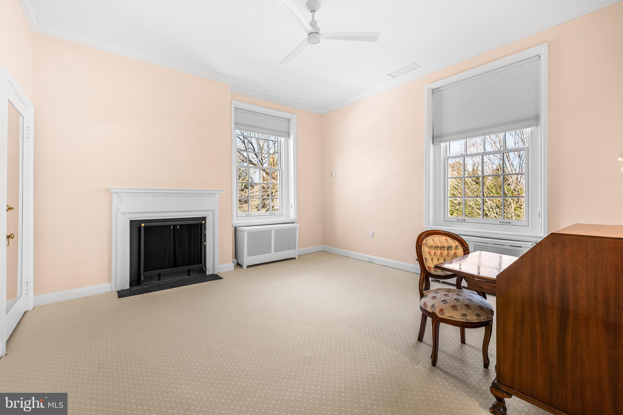 ROLAND PARK - Residential