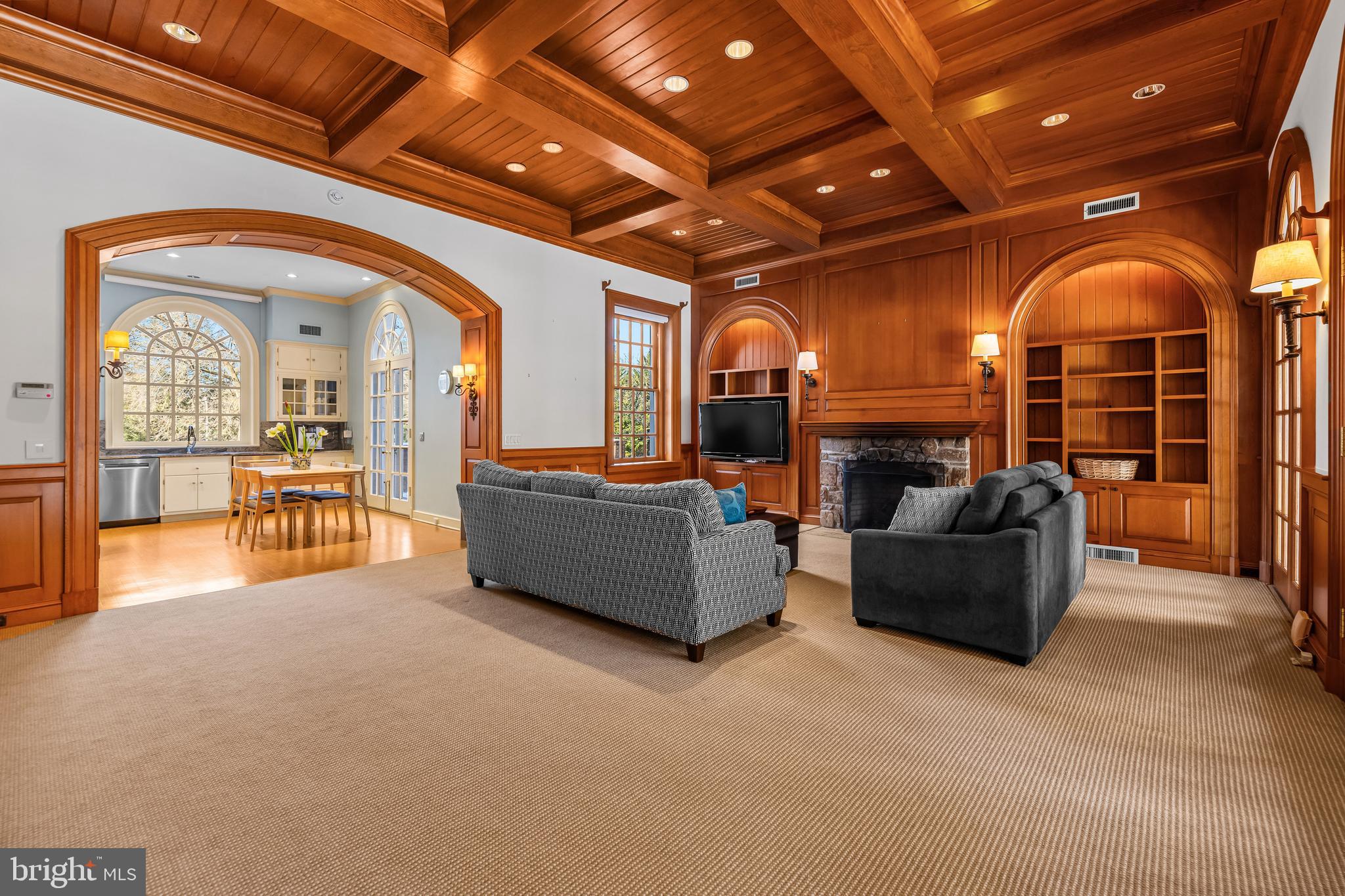 ROLAND PARK - Residential
