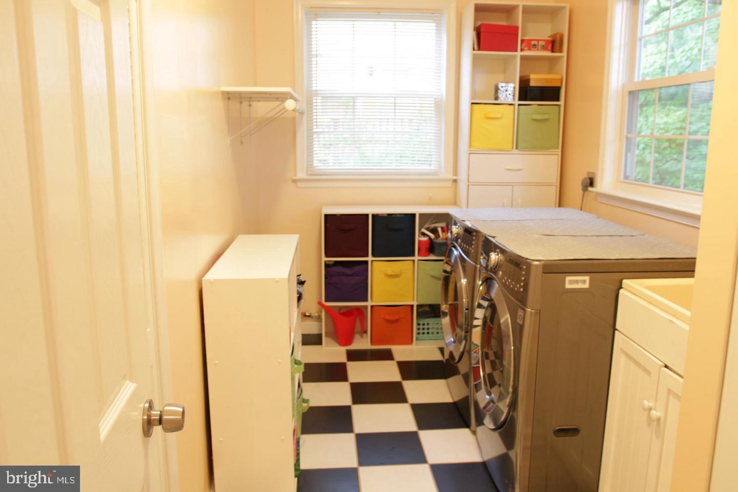 BIRCHWOOD - Residential Lease