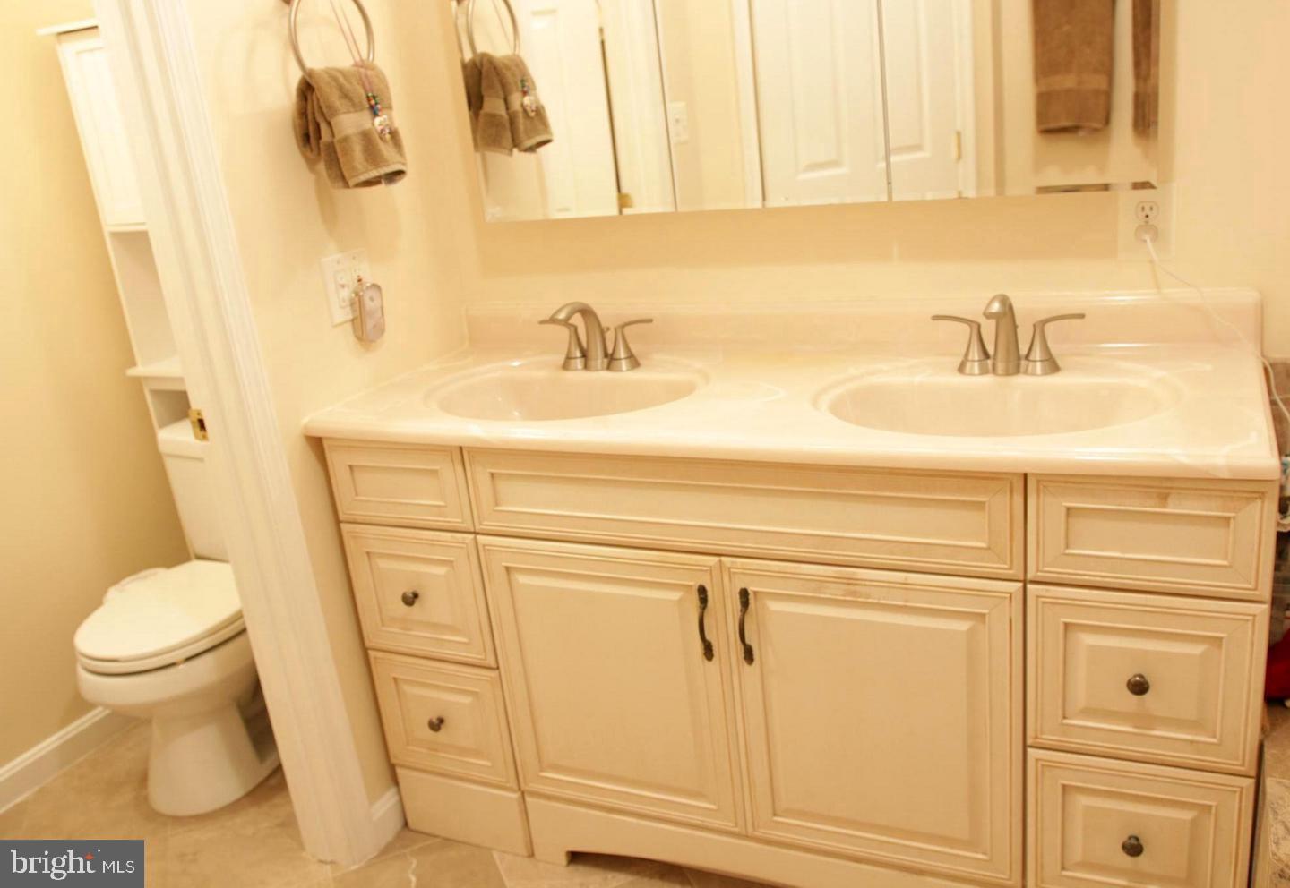 BIRCHWOOD - Residential Lease