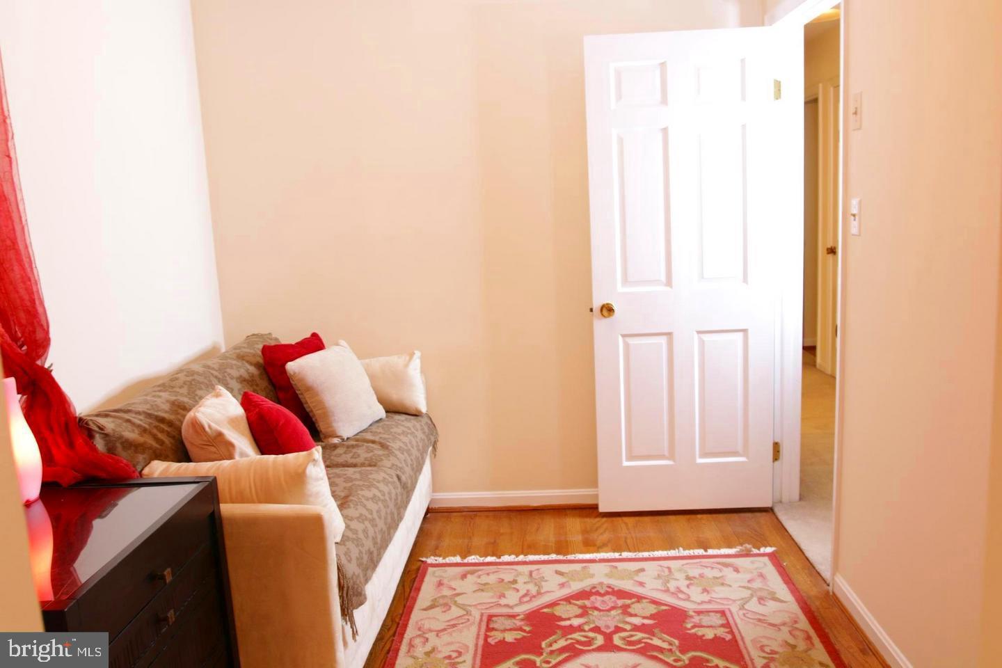 BIRCHWOOD - Residential Lease