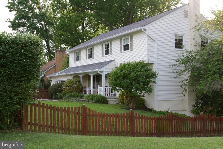 Classic Colonial home with plenty of upgrades. Lovely front porch, 3 levels back deck. Bonus room in the back. Large fence-in backyard. Great family home in wonderful school district. Close to DC and Tysons.