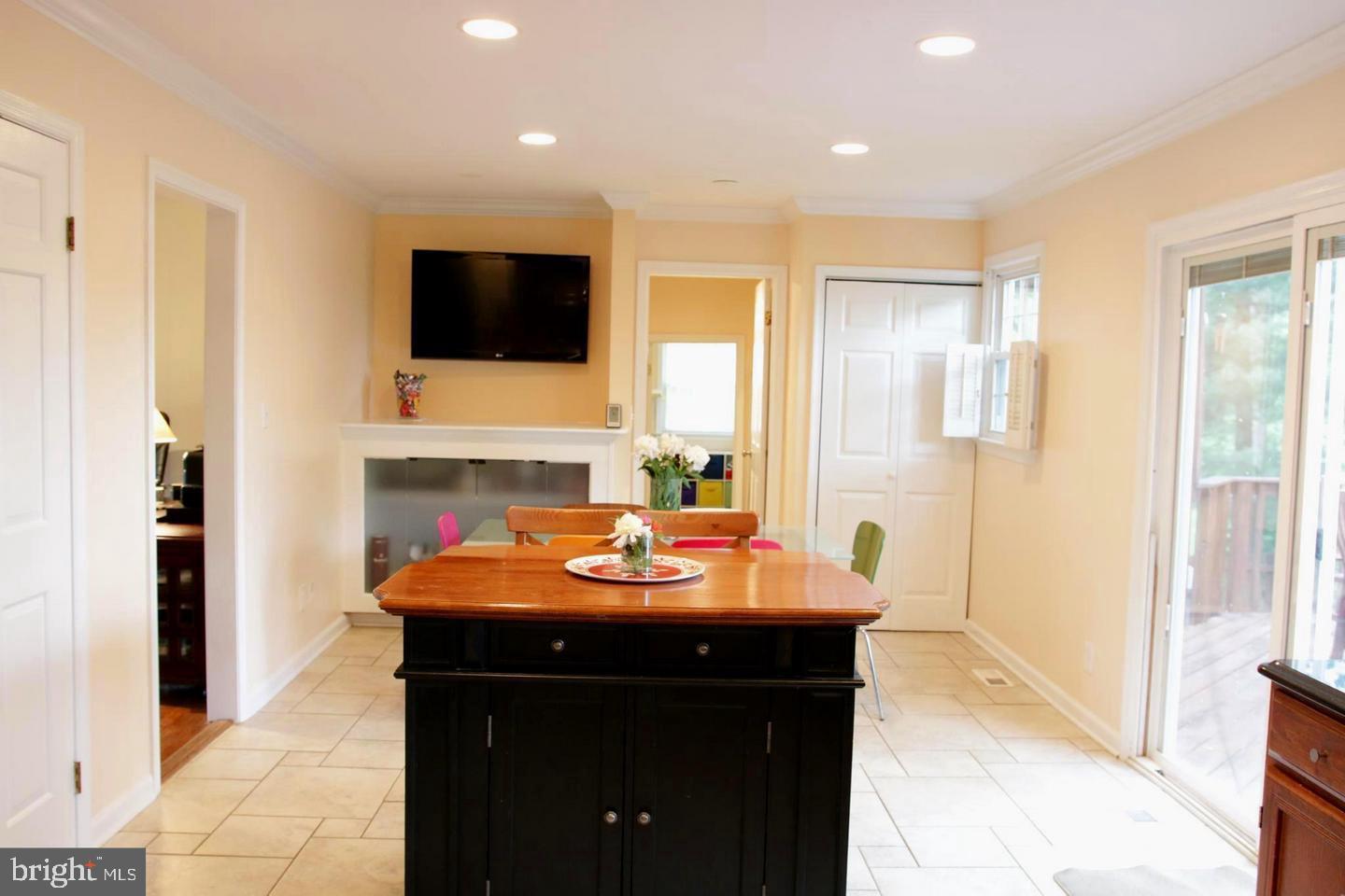 BIRCHWOOD - Residential Lease