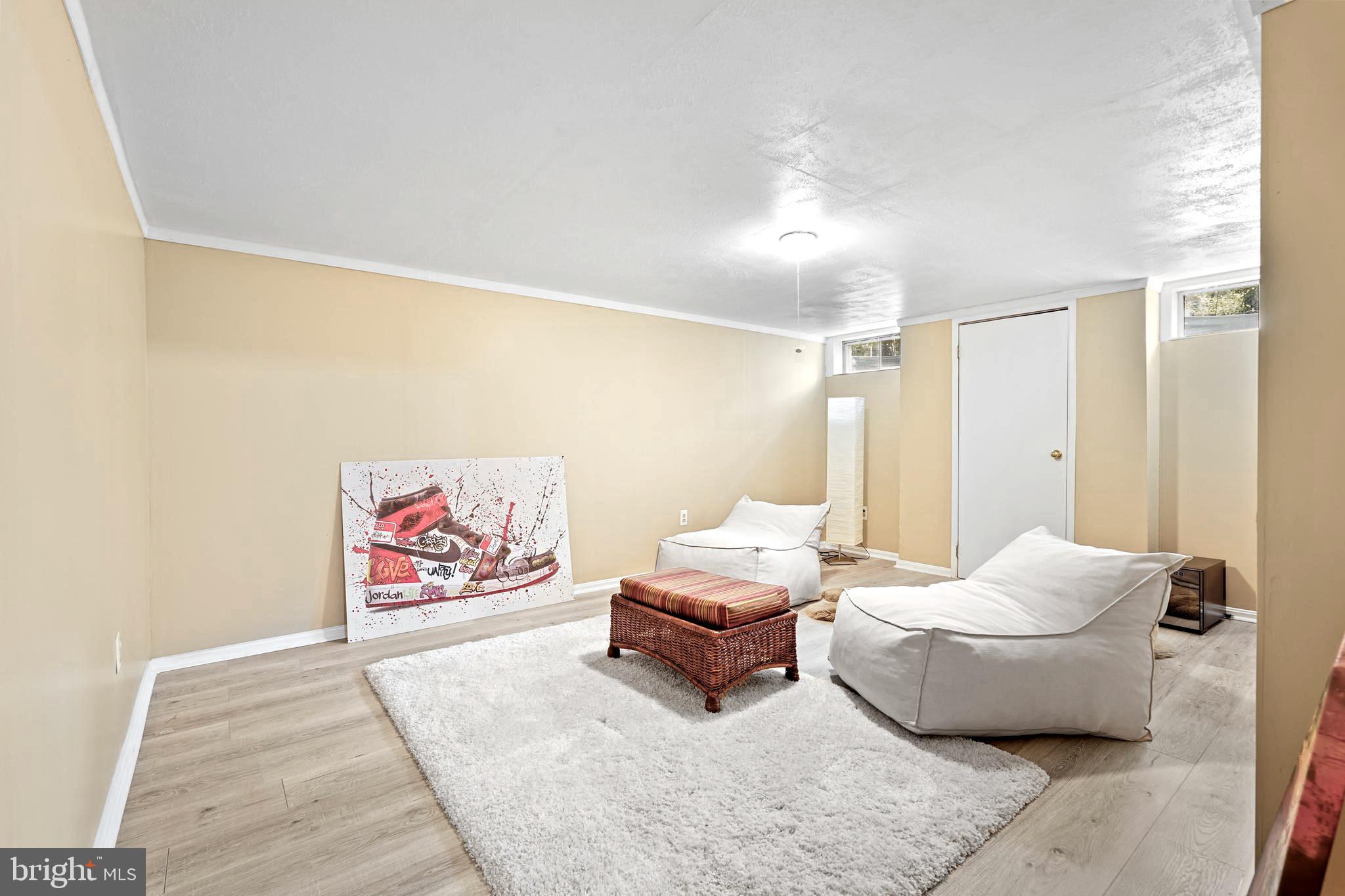 TRIPLE RIDGE - Residential