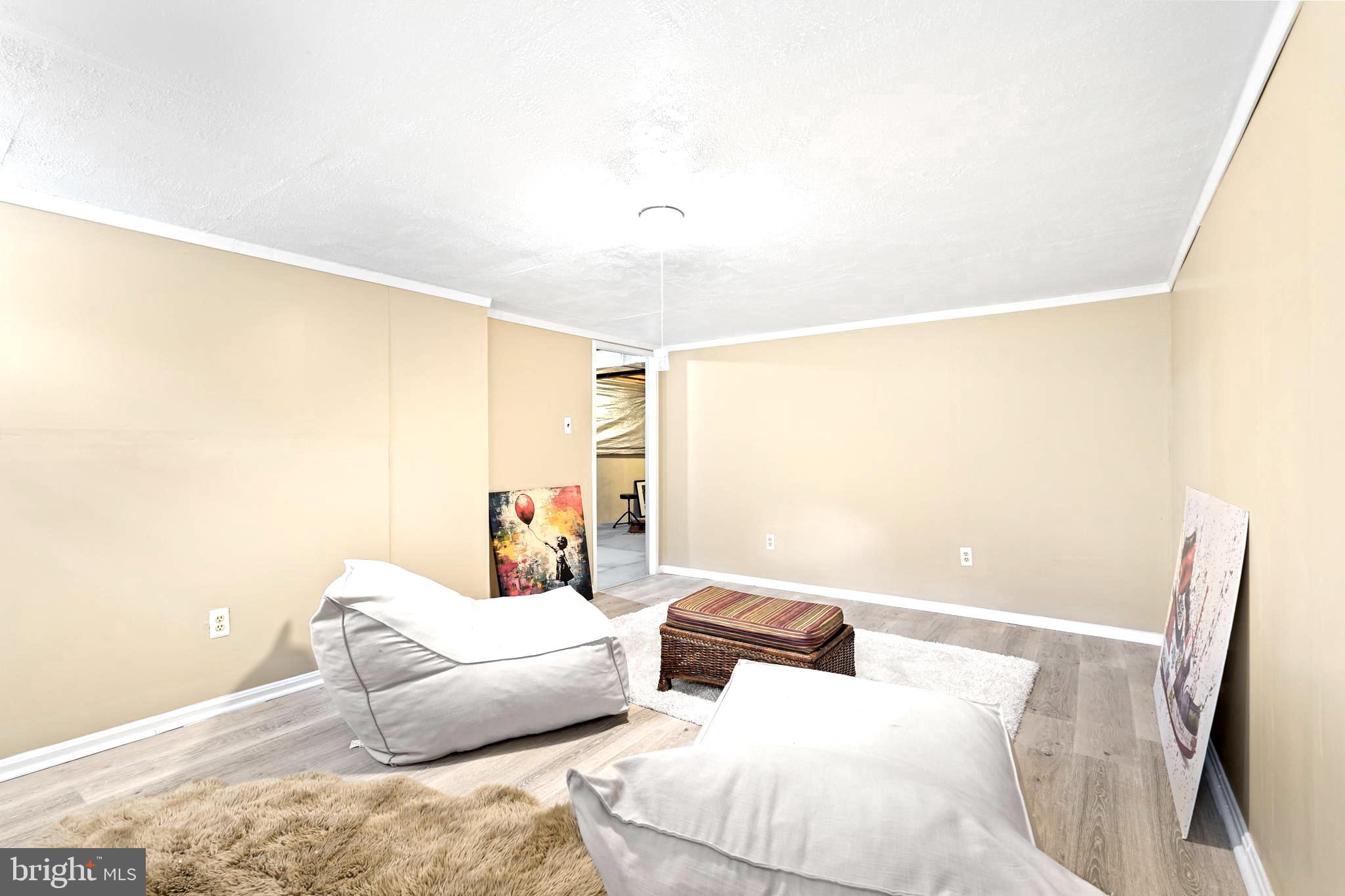 TRIPLE RIDGE - Residential