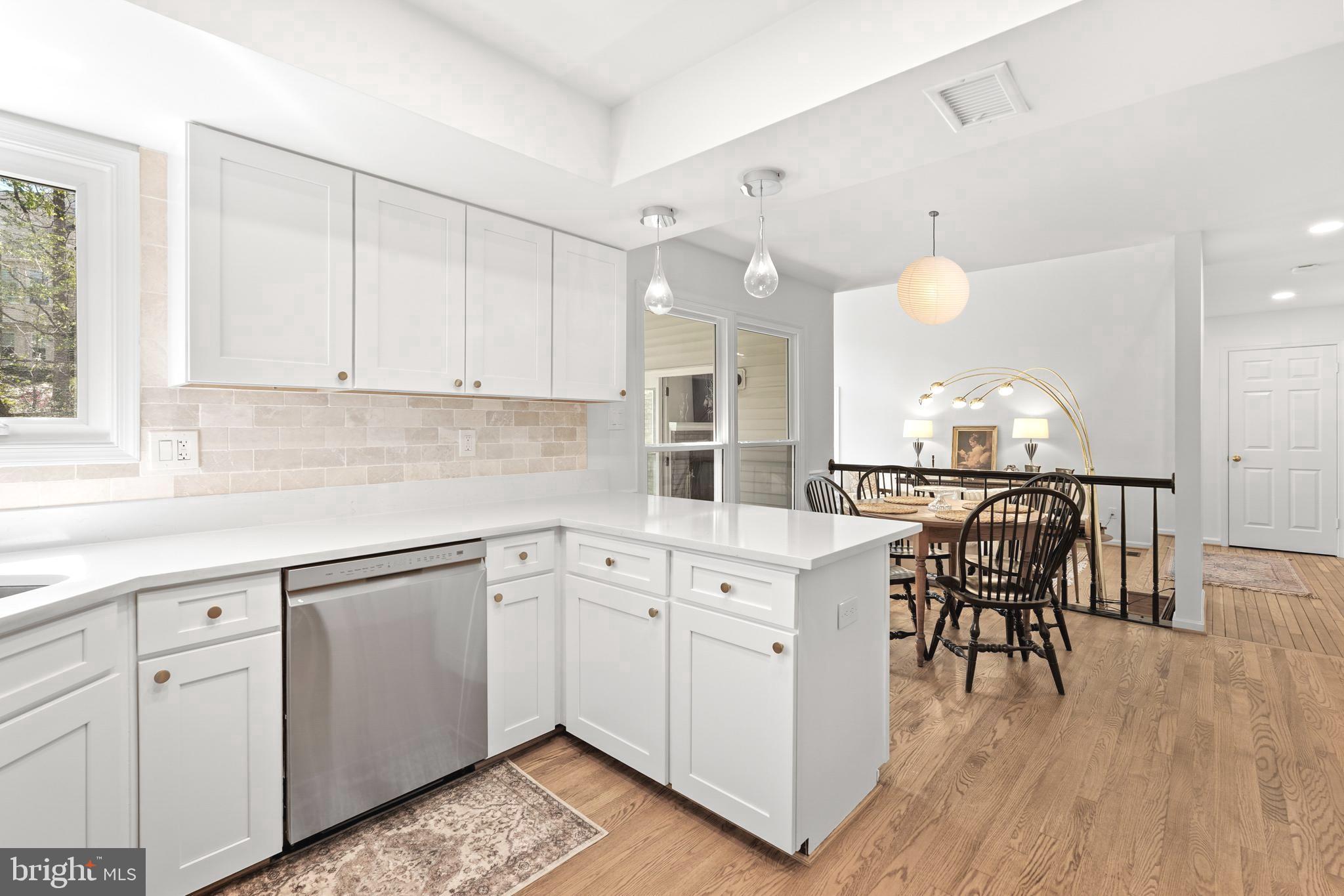 TRIPLE RIDGE - Residential