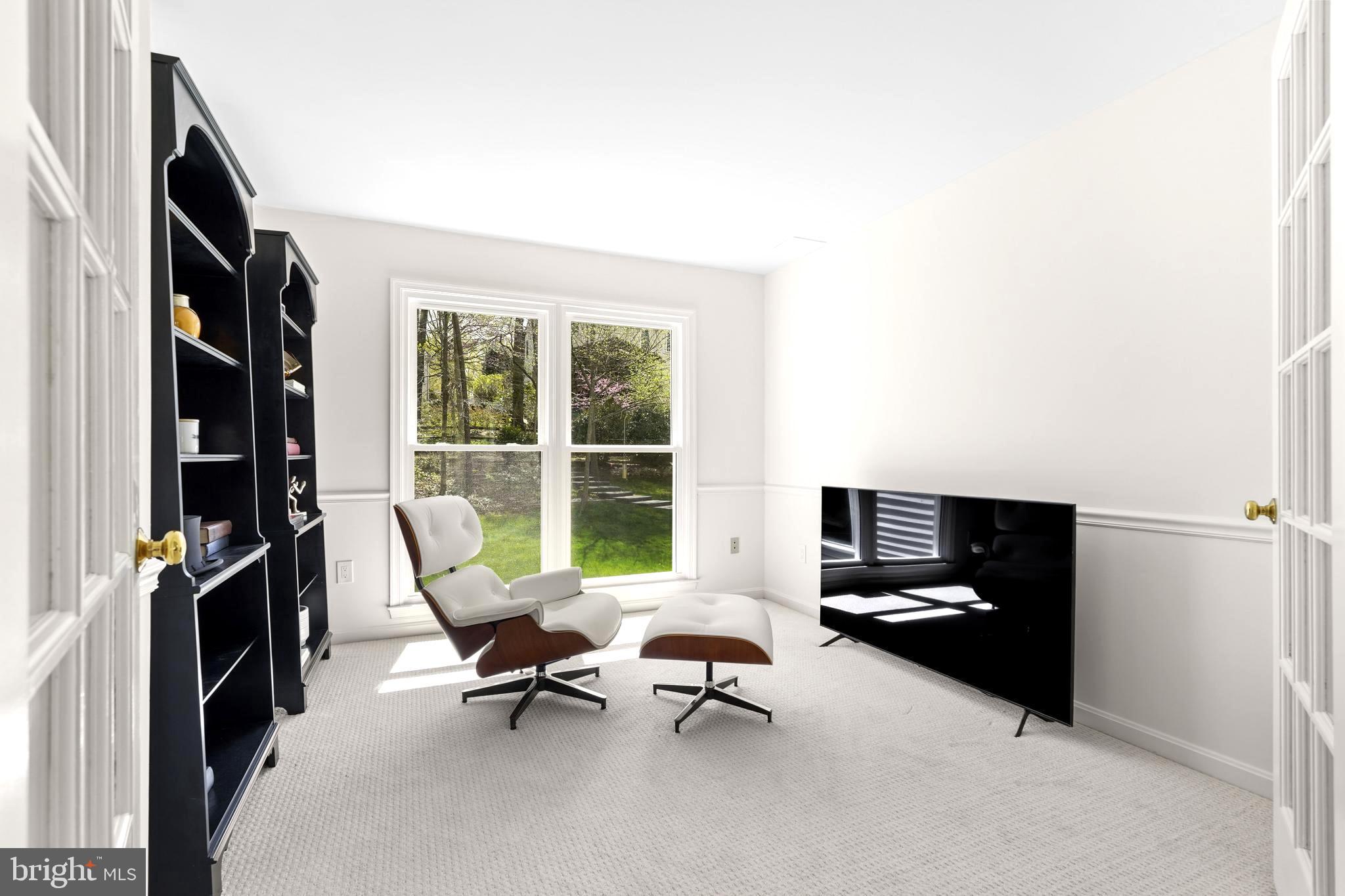 TRIPLE RIDGE - Residential