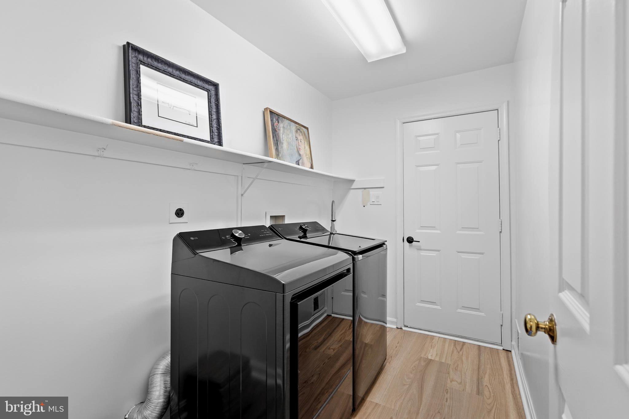 TRIPLE RIDGE - Residential