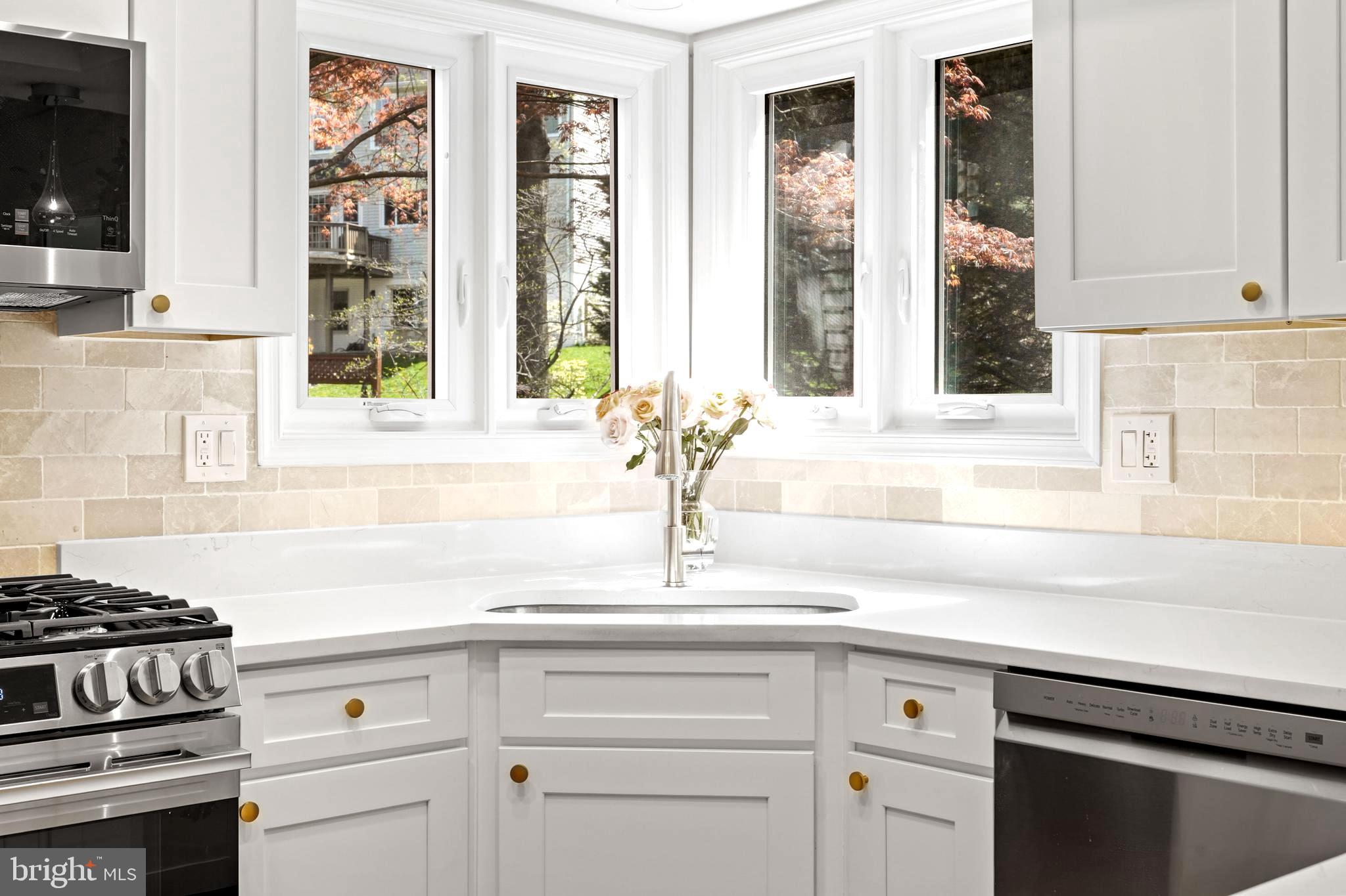 TRIPLE RIDGE - Residential