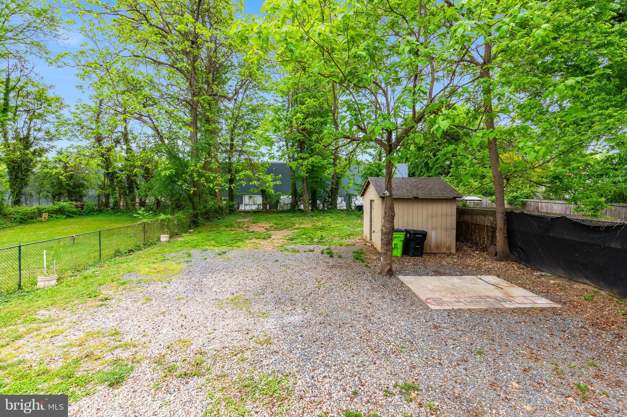 BRENTWOOD - Residential