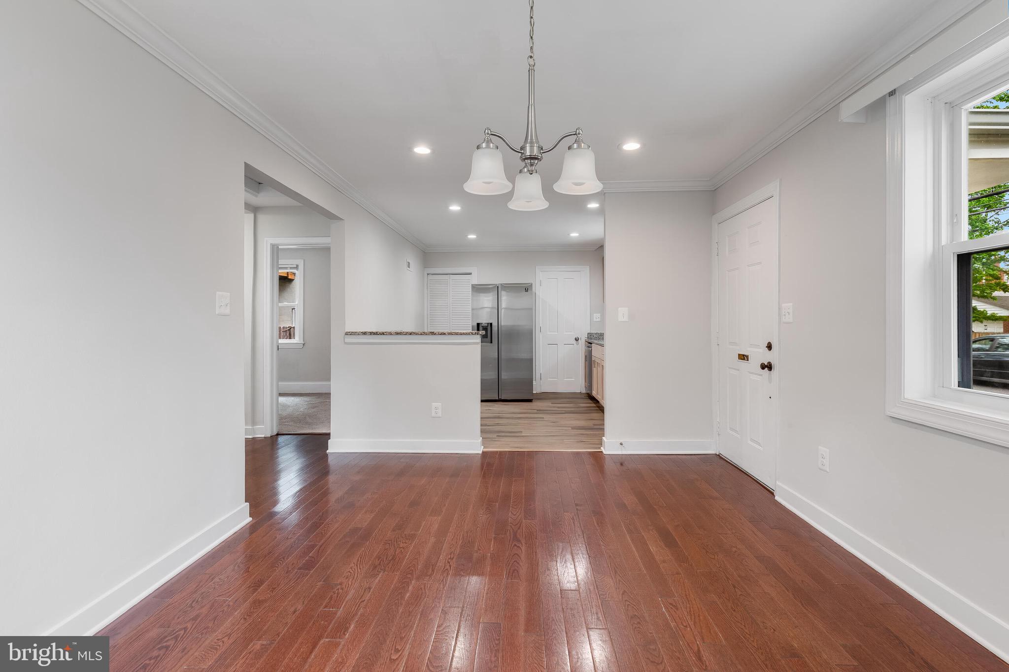 BRENTWOOD - Residential