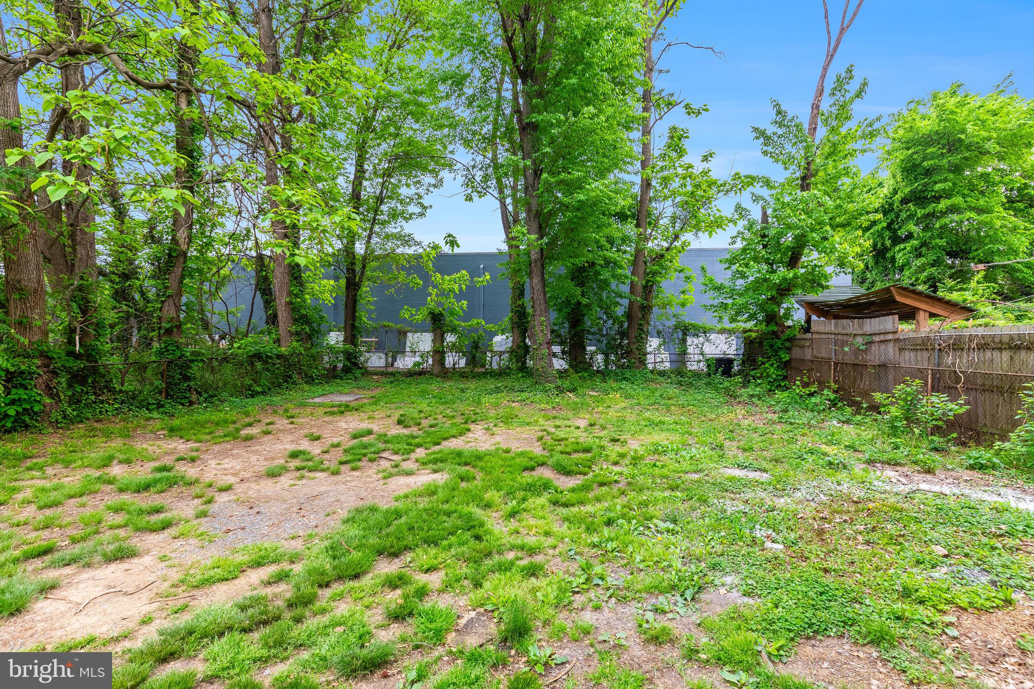 BRENTWOOD - Residential