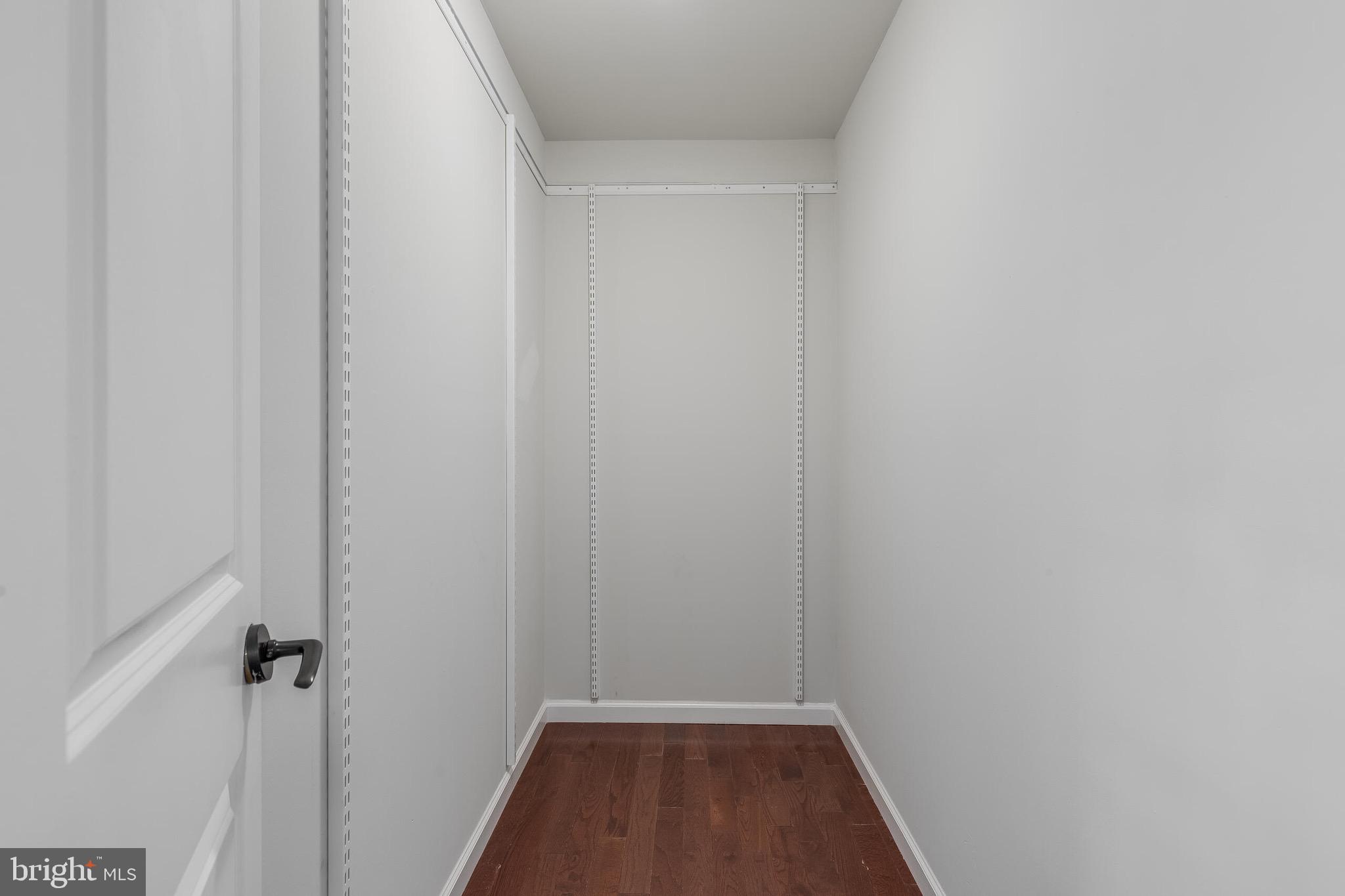 BRENTWOOD - Residential