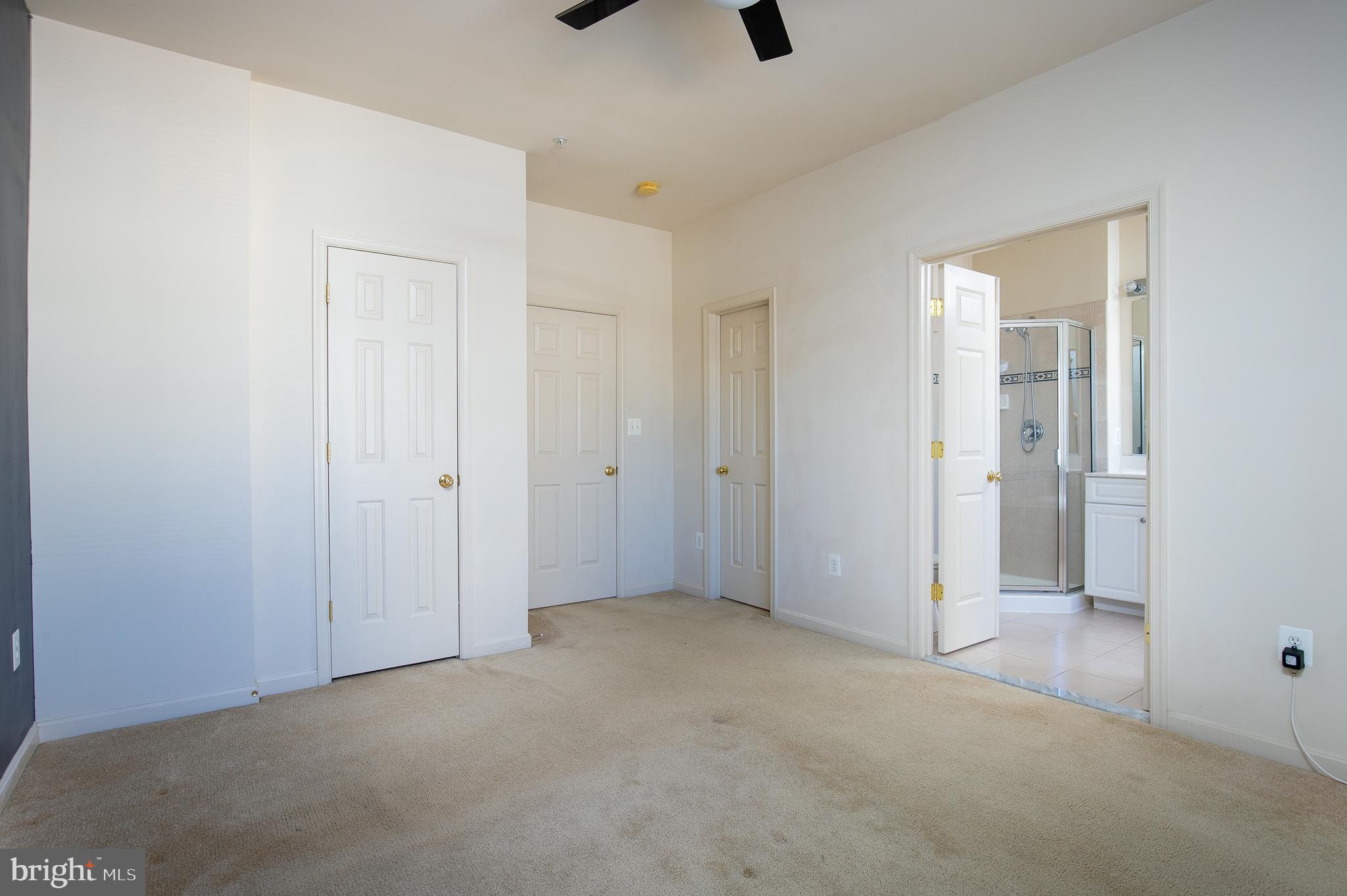 RETREAT AT FAIRWOOD TOWN - Residential