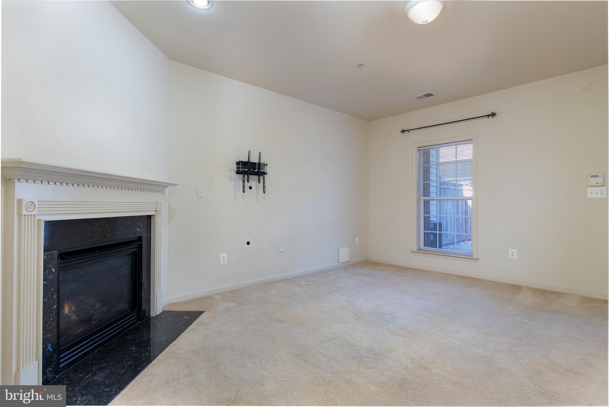 RETREAT AT FAIRWOOD TOWN - Residential