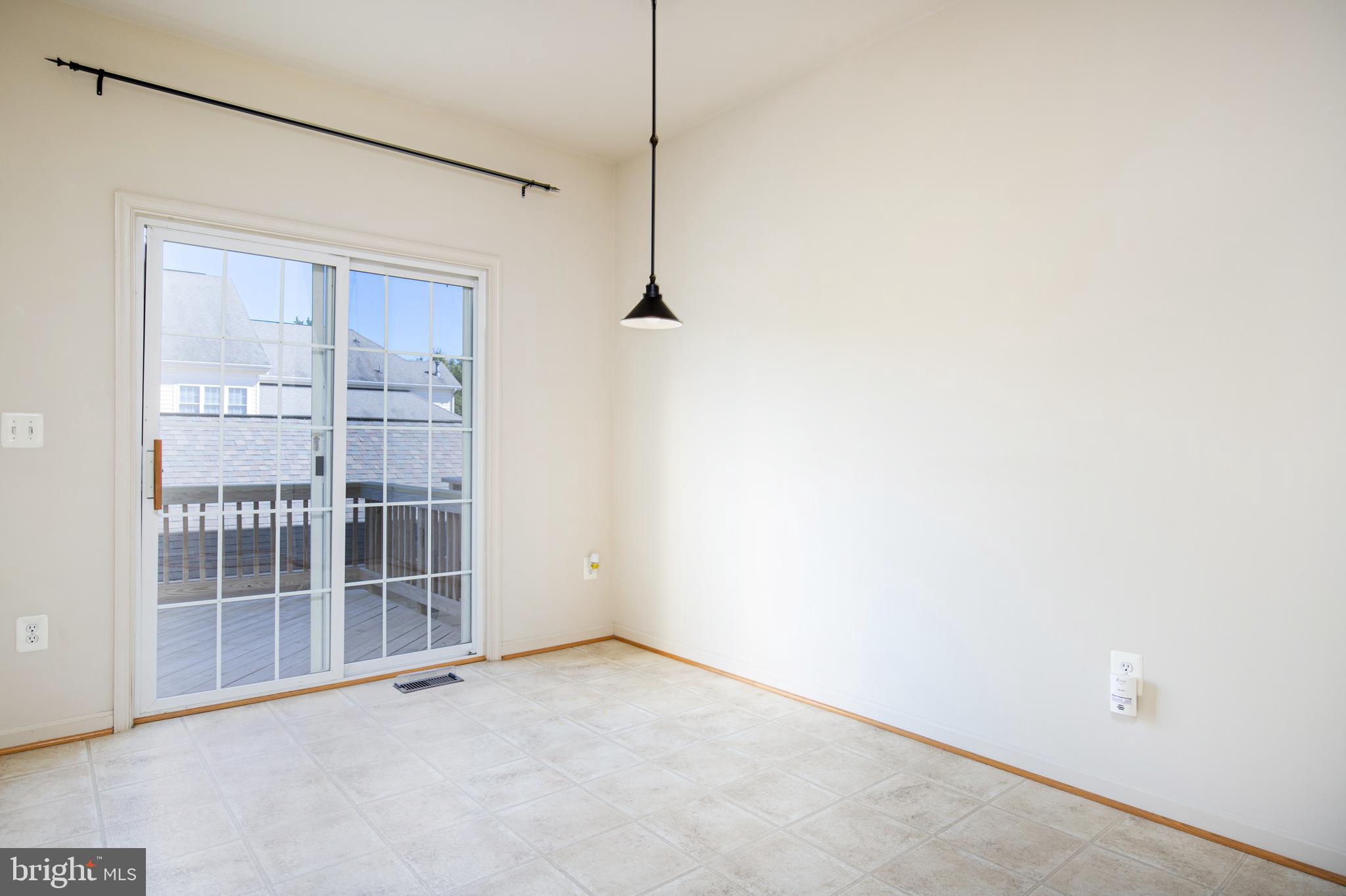 RETREAT AT FAIRWOOD TOWN - Residential