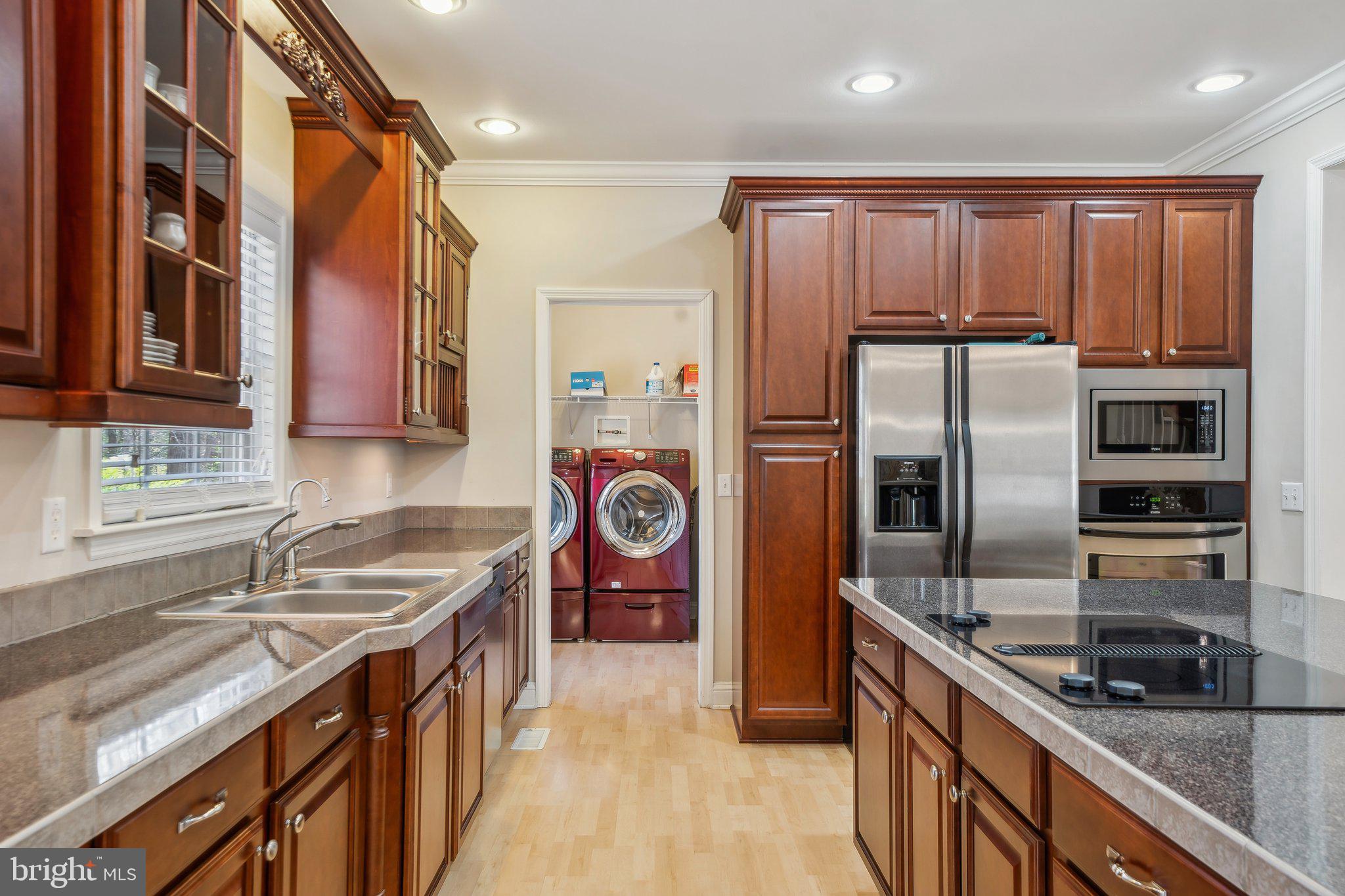 STRATFORD HARBOUR - Residential