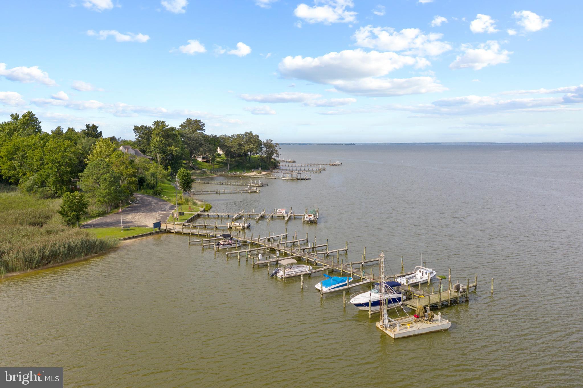 STRATFORD HARBOUR - Residential