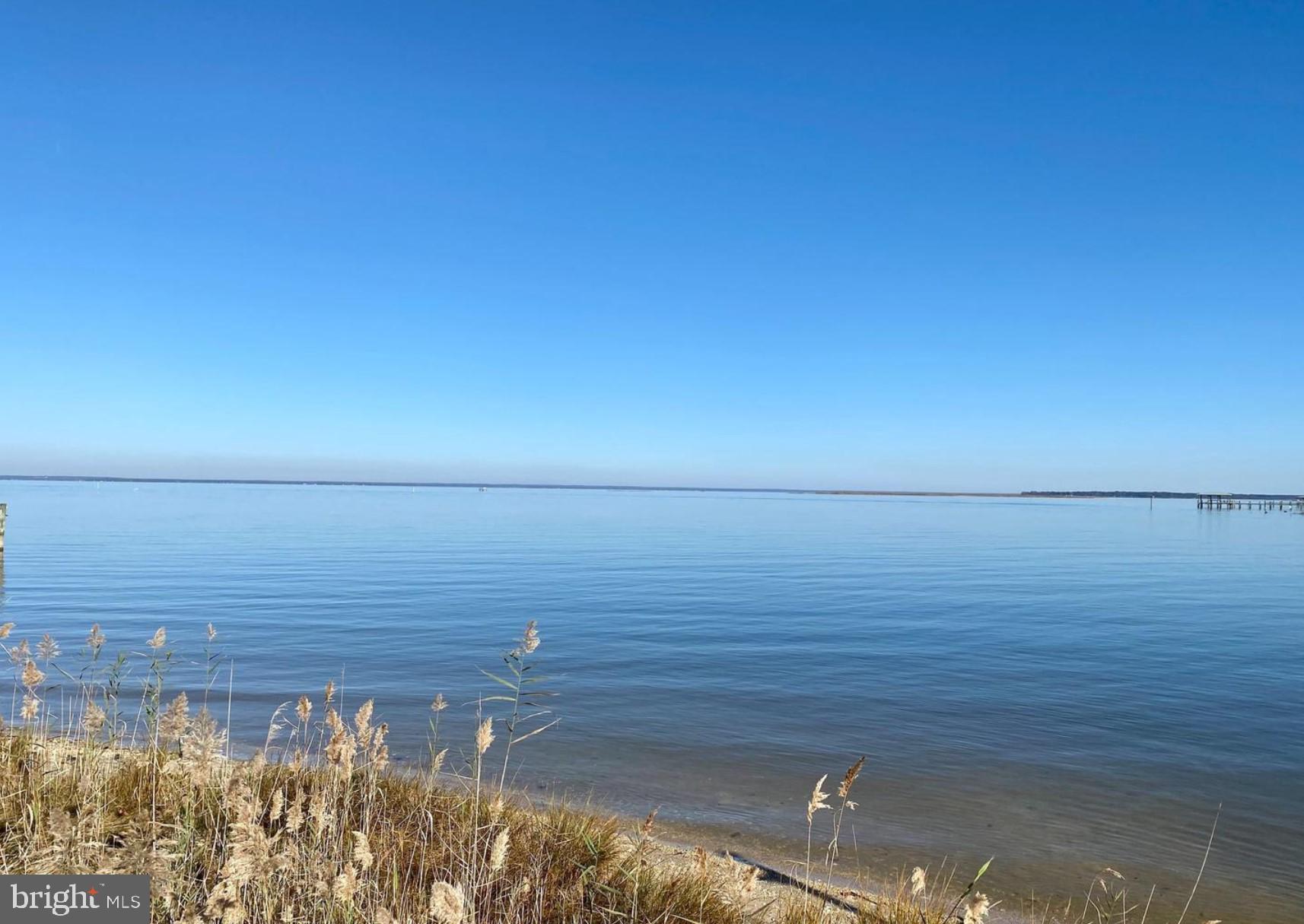 STRATFORD HARBOUR - Residential