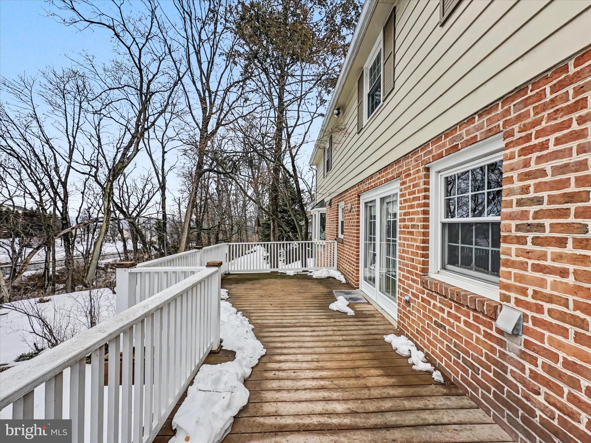 PENN OAKS - Residential