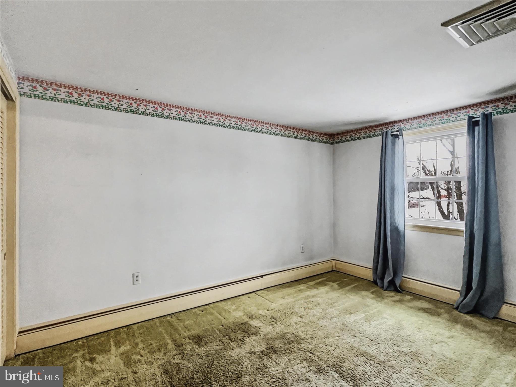 PENN OAKS - Residential