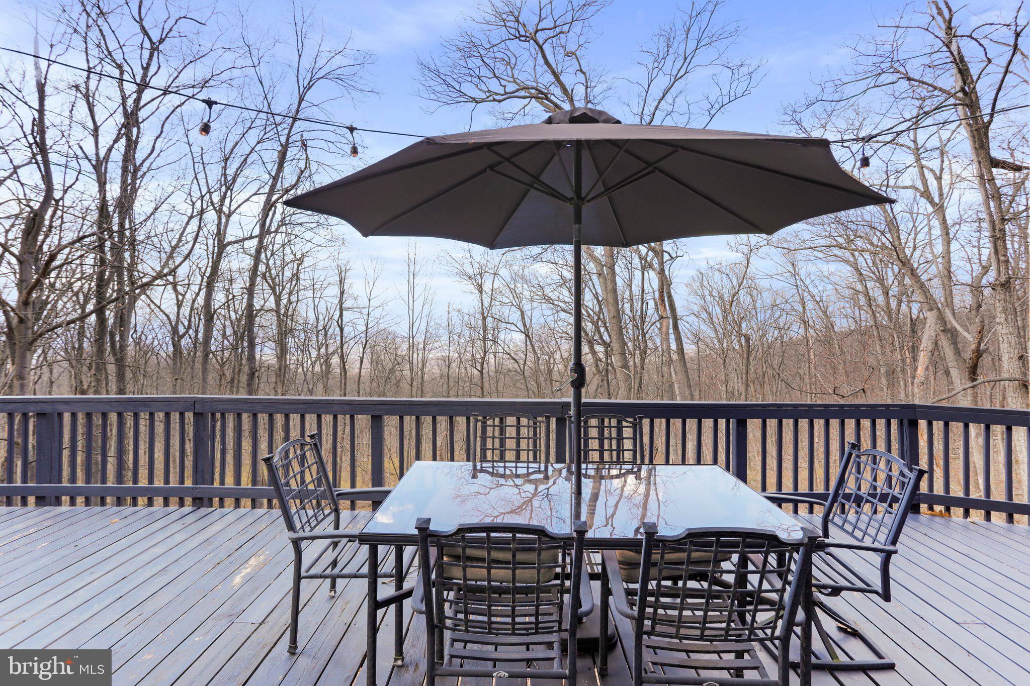 BLUE MOUNTAIN - Residential