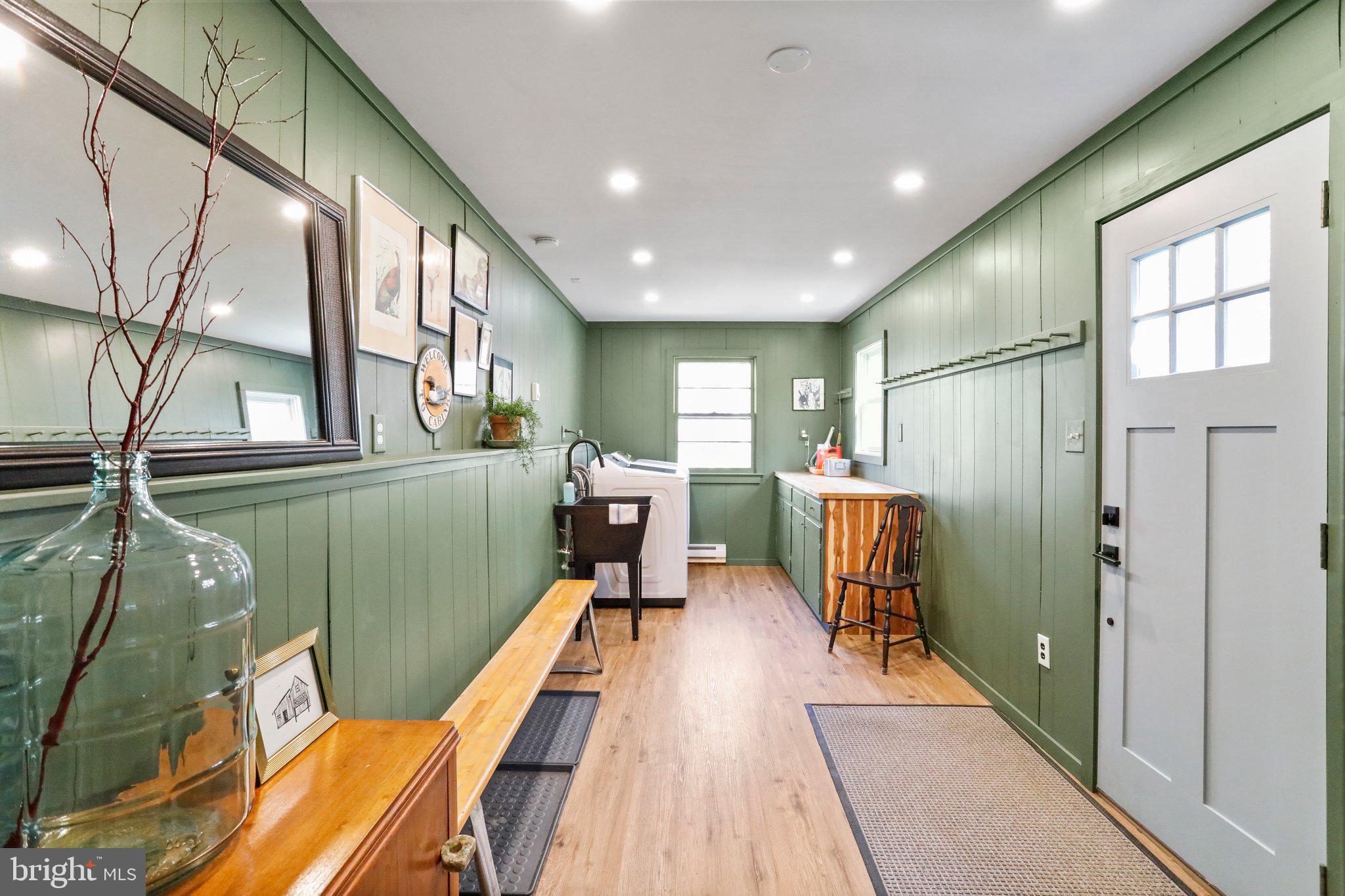 BLUE MOUNTAIN - Residential