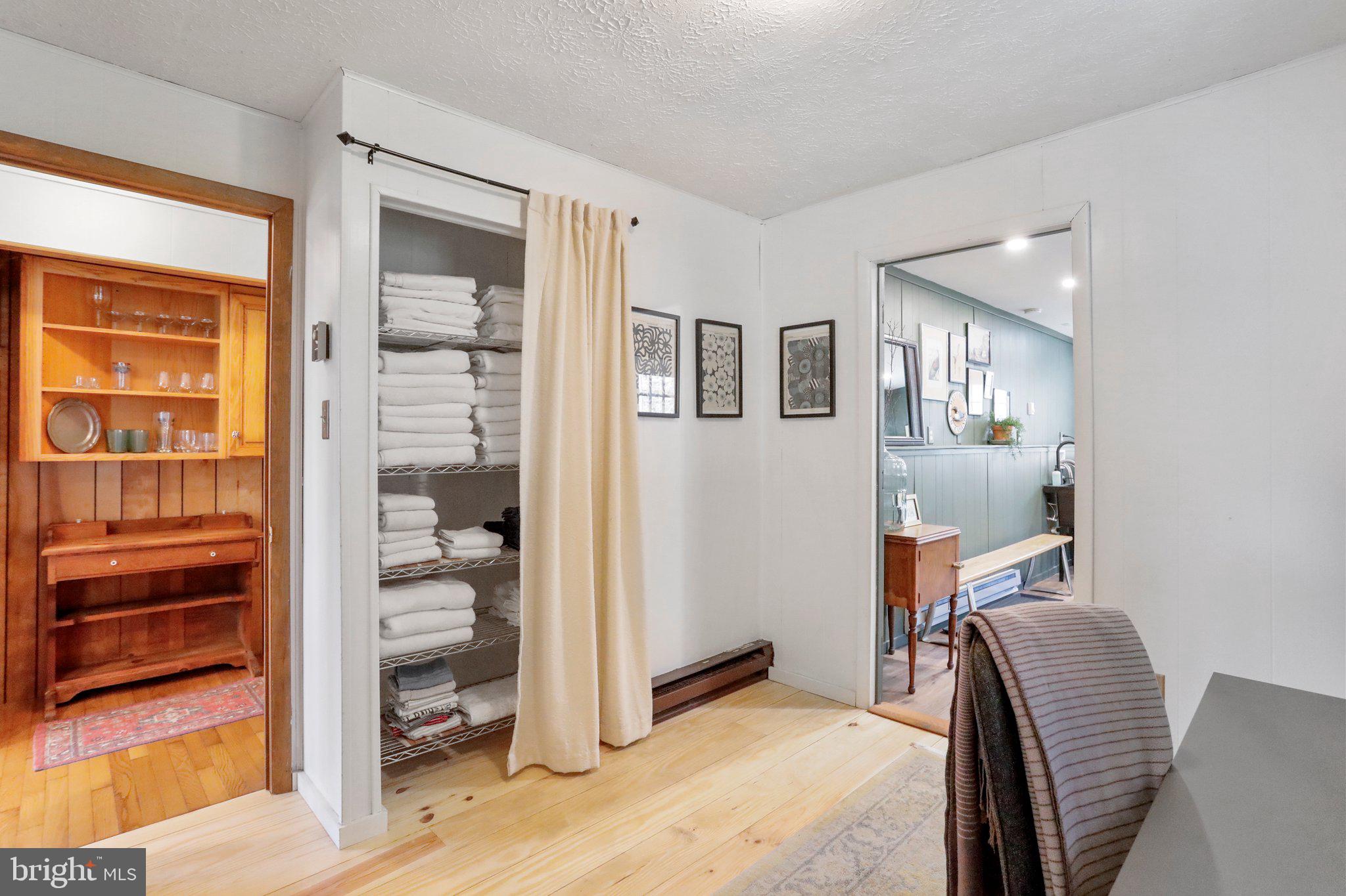 BLUE MOUNTAIN - Residential