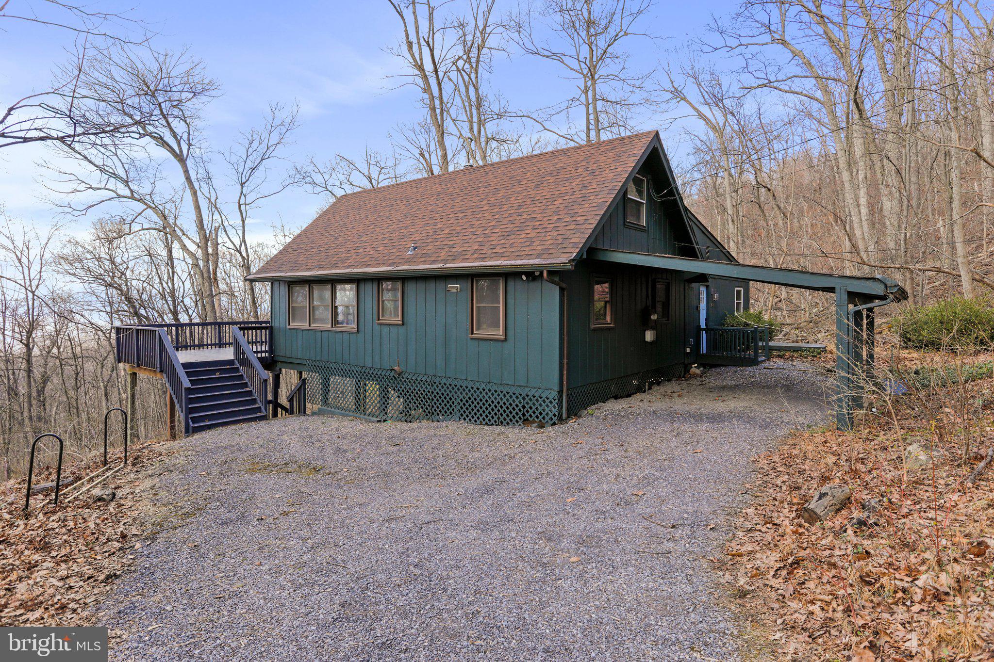 BLUE MOUNTAIN - Residential