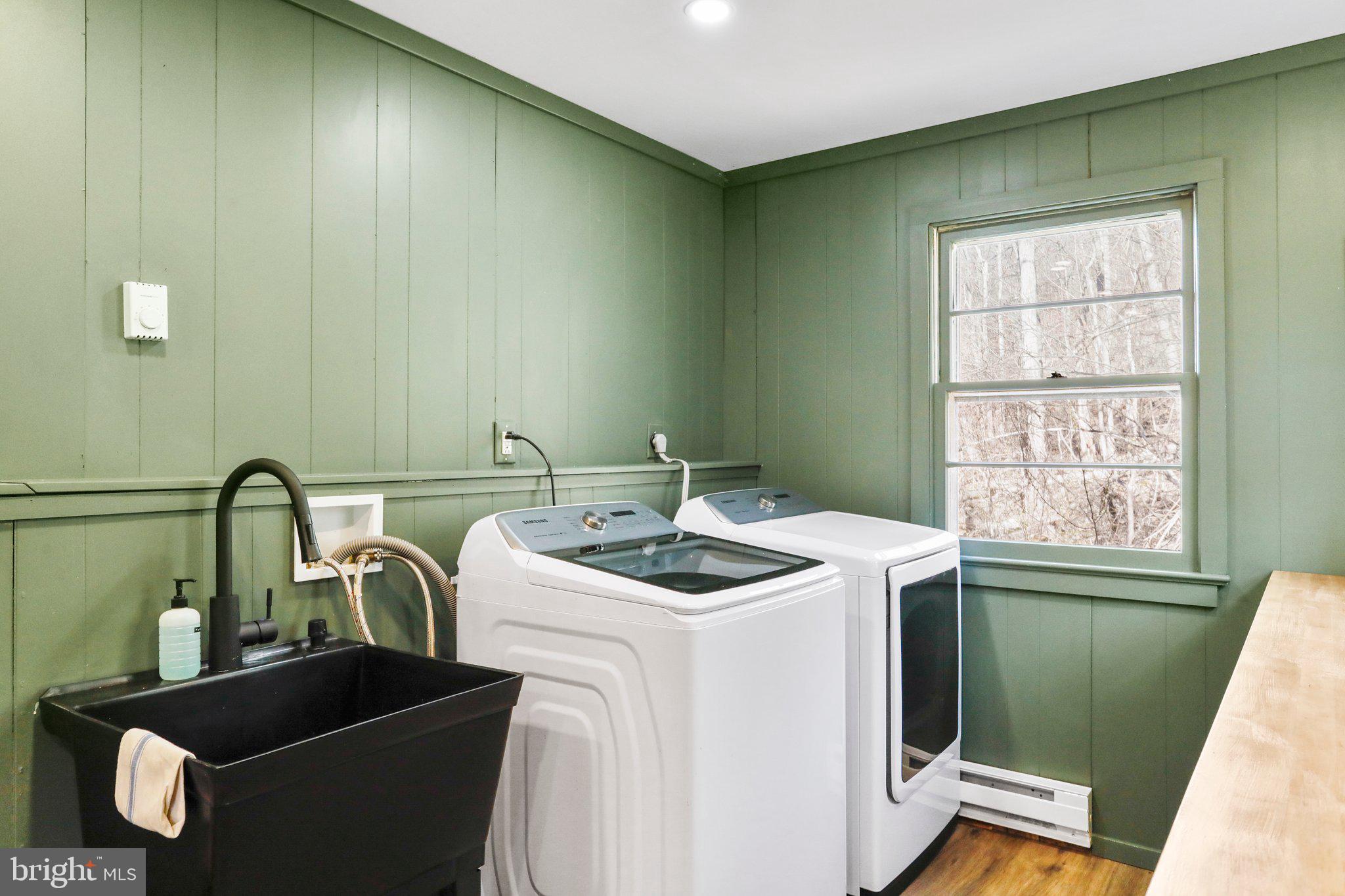 BLUE MOUNTAIN - Residential