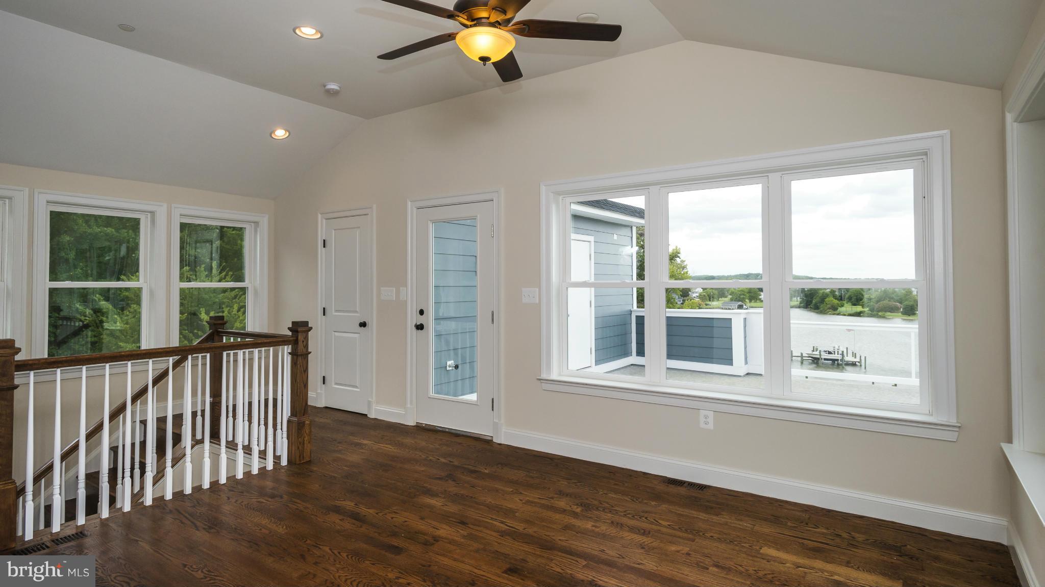 SHOREHAM BEACH - Residential