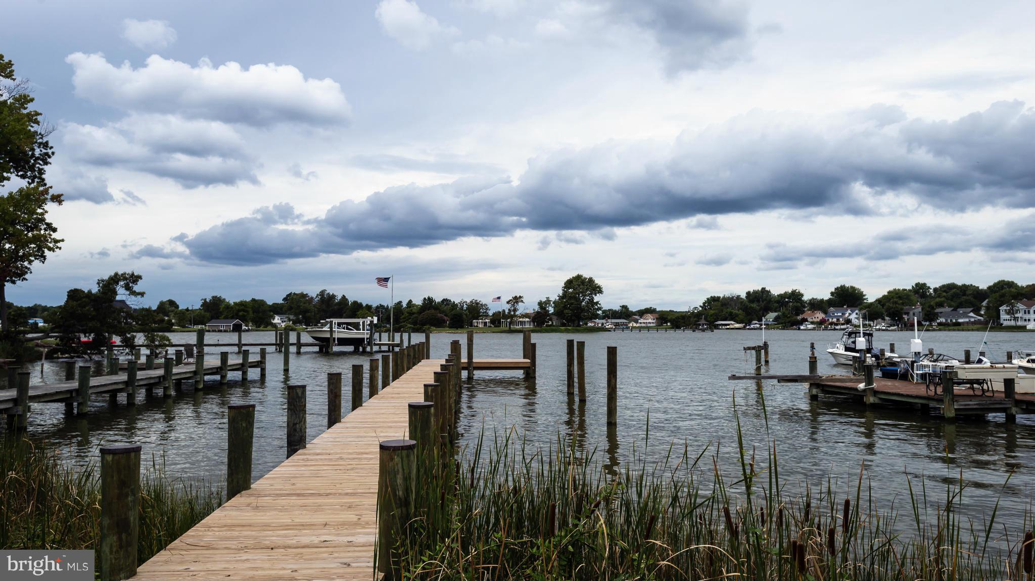 SHOREHAM BEACH - Residential